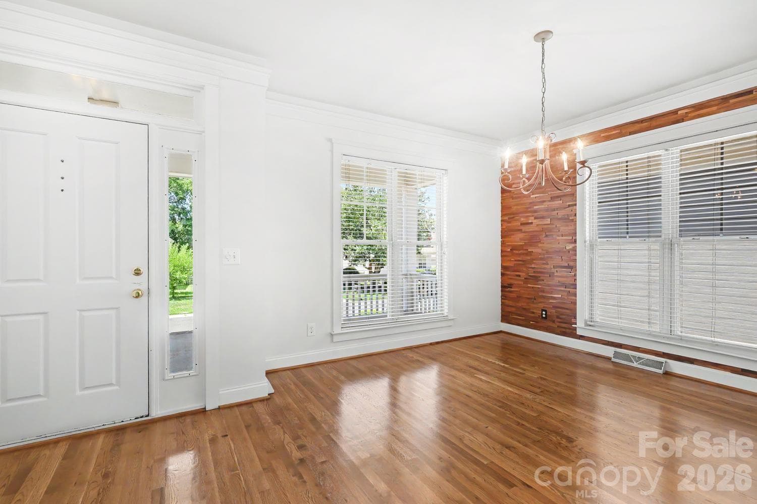 Single Family Residence at 3044 Parker Green Trail, Charlotte, photo 6 of 48