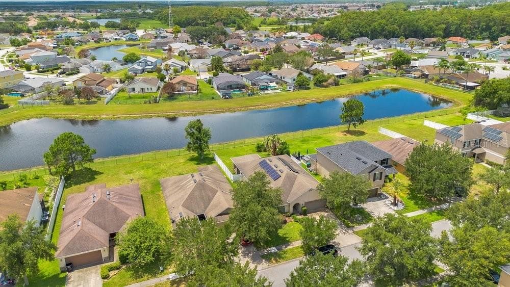 Single Family Residence at 2319 PLANTATION OAK DR, ORLANDO, photo 36 of 40