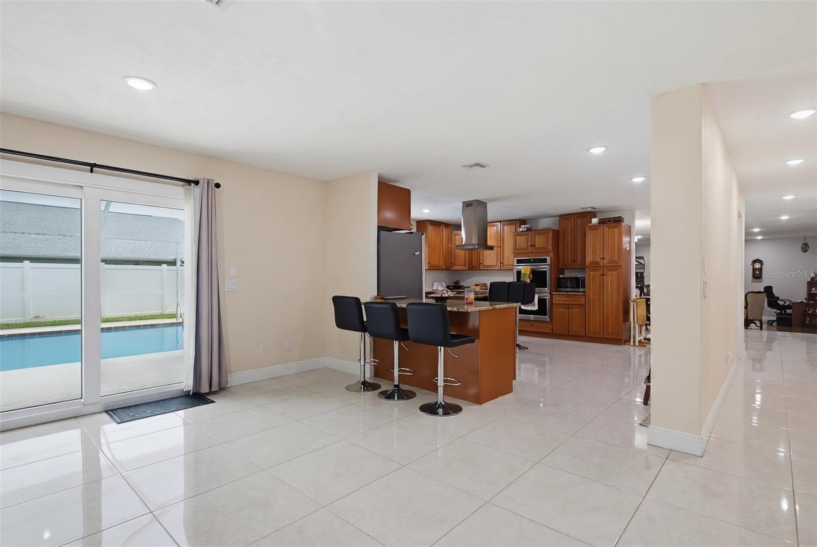 Single Family Residence at 33 SANDCASTLE DR, ORMOND BEACH, photo 21 of 89