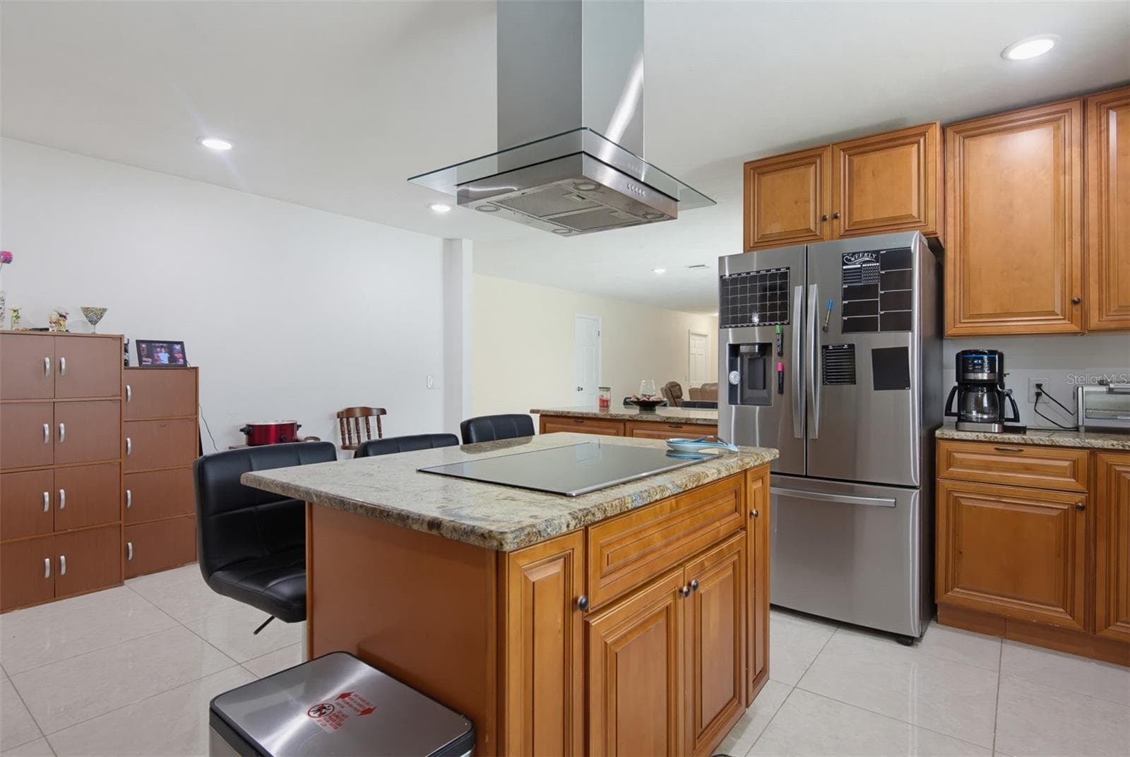 Single Family Residence at 33 SANDCASTLE DR, ORMOND BEACH, photo 11 of 89