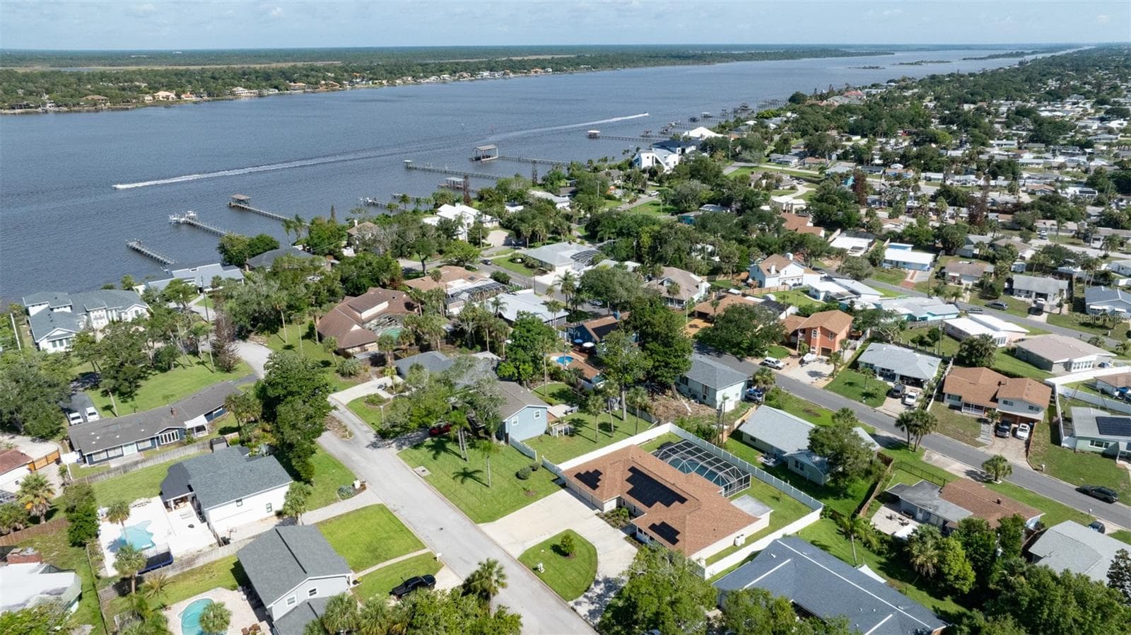 Single Family Residence at 33 SANDCASTLE DR, ORMOND BEACH, photo 59 of 89