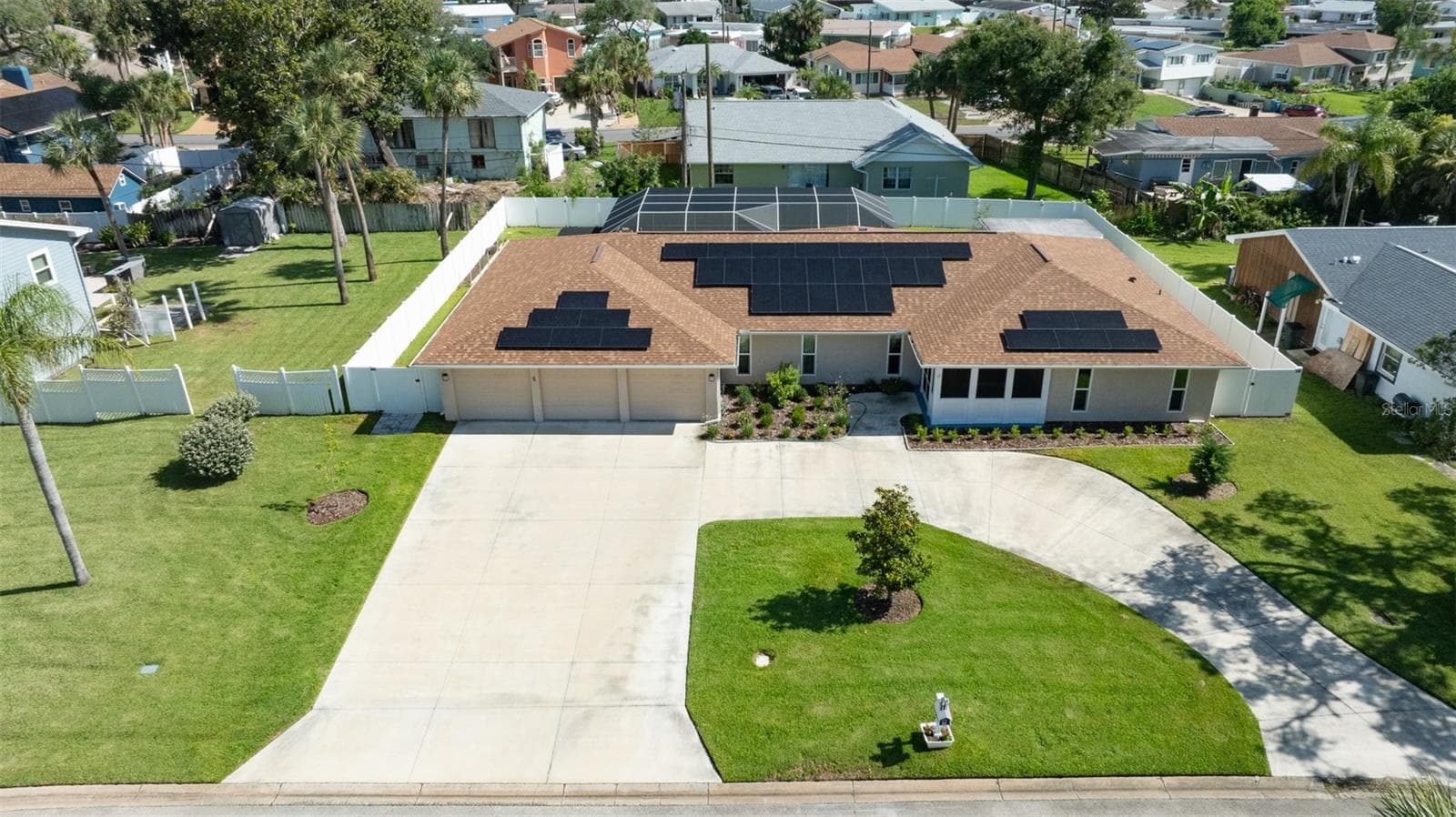Single Family Residence at 33 SANDCASTLE DR, ORMOND BEACH, photo 73 of 89