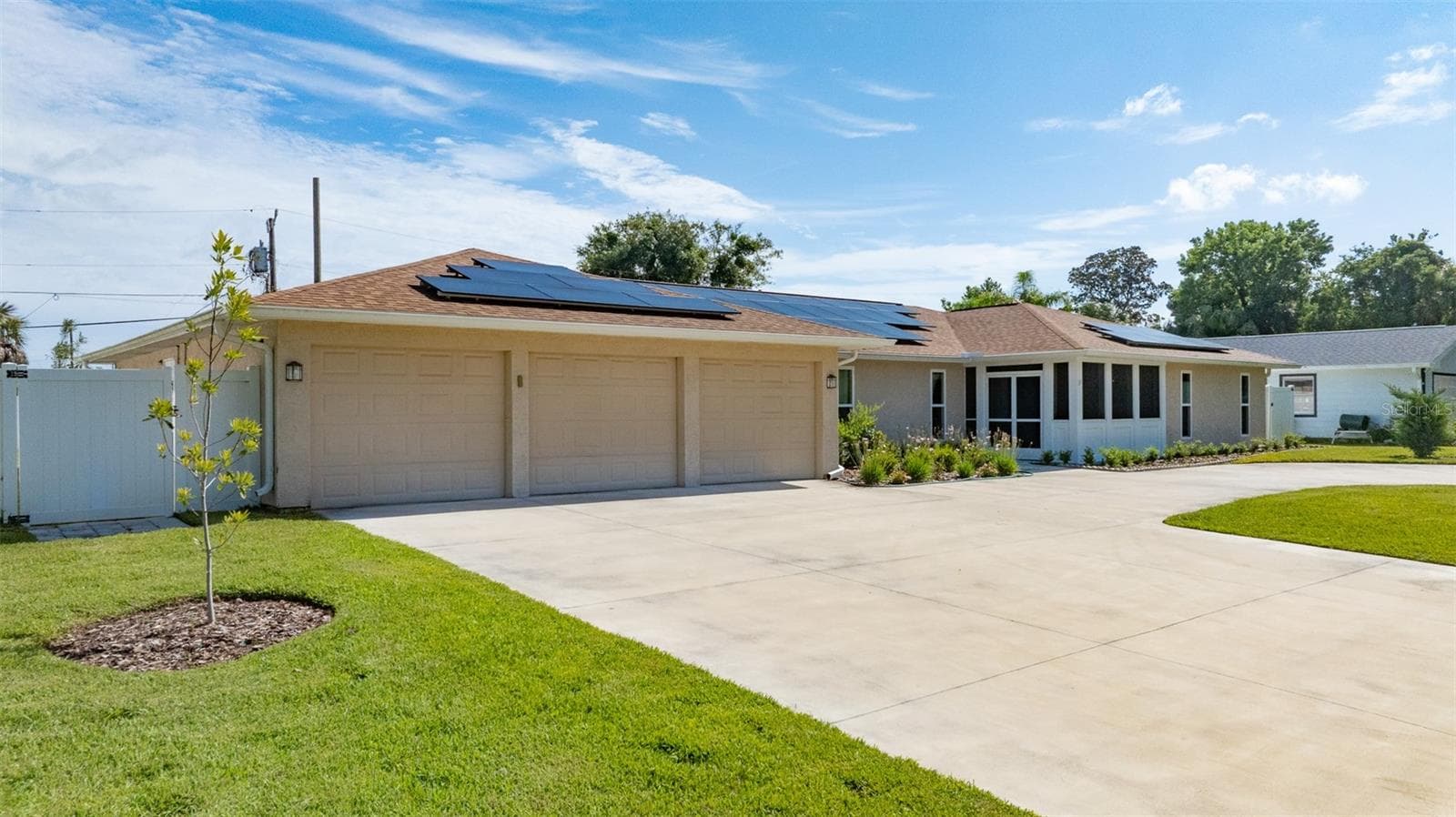 Single Family Residence at 33 SANDCASTLE DR, ORMOND BEACH, photo 75 of 89