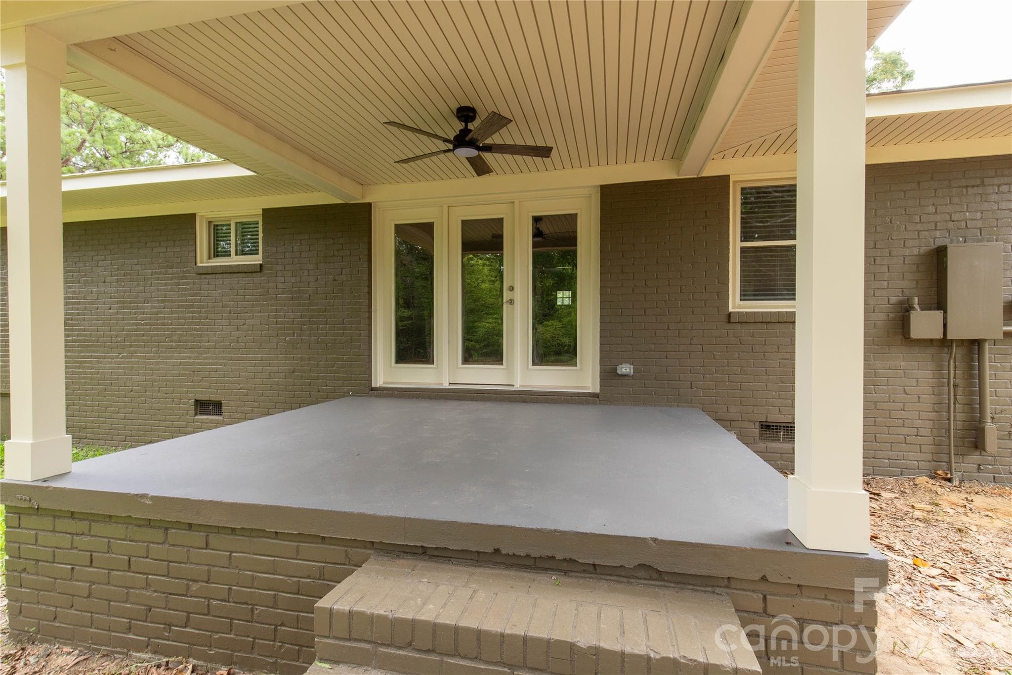 Covered Back area - 1297 Potter Road, Lancaster