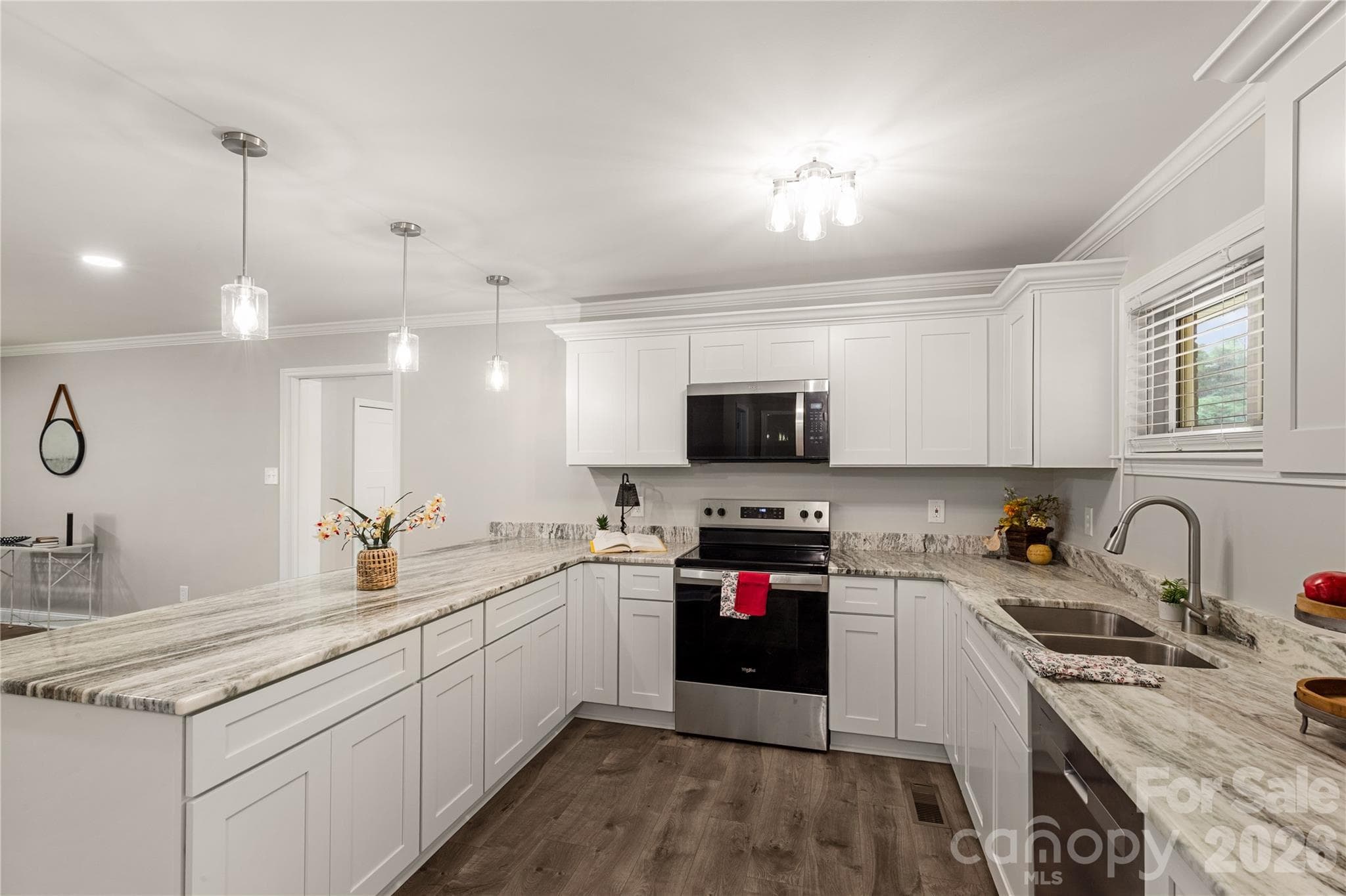 Kitchen - 1297 Potter Road, Lancaster