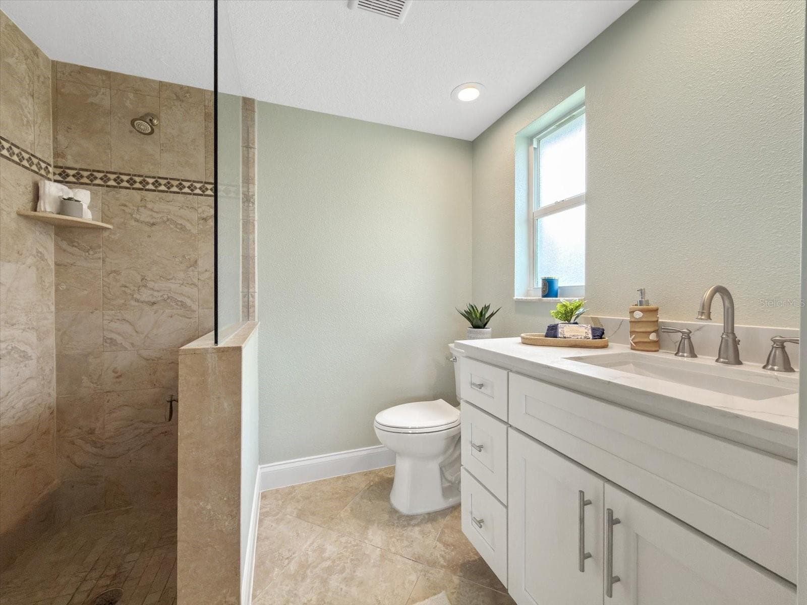 Ensuite bathroom - 5008 DORY DR, NEW PORT RICHEY