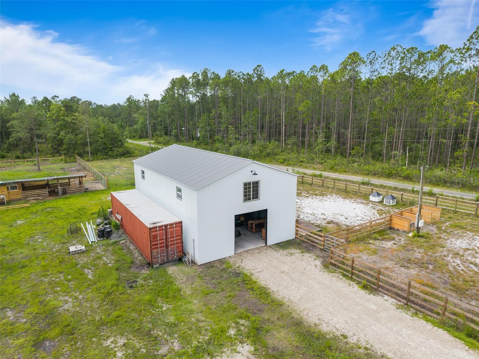 5747 RETREAT RD