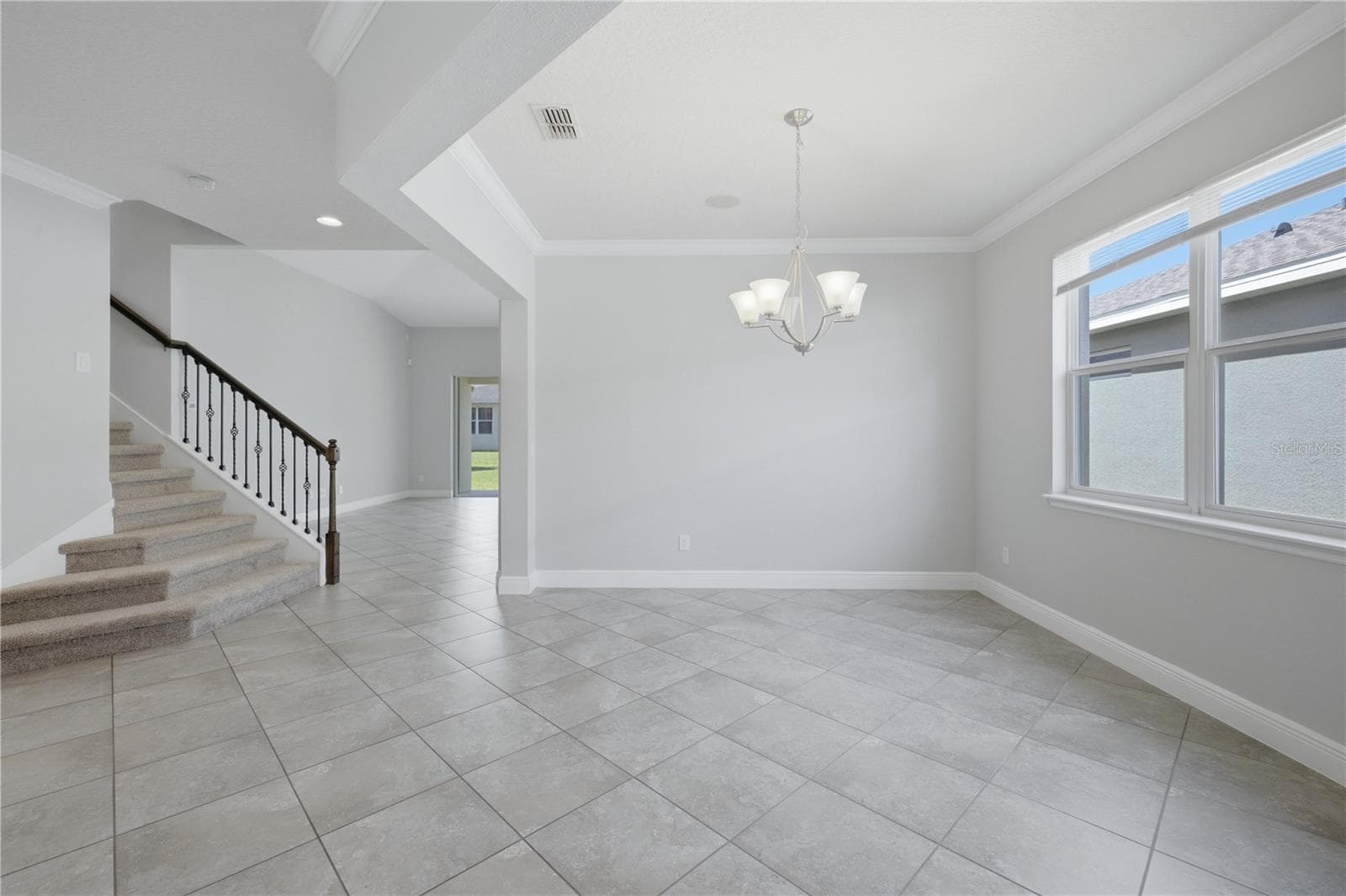 Single Family Residence at 6023 W TOWN CENTER BLVD, ORLANDO, photo 6 of 37