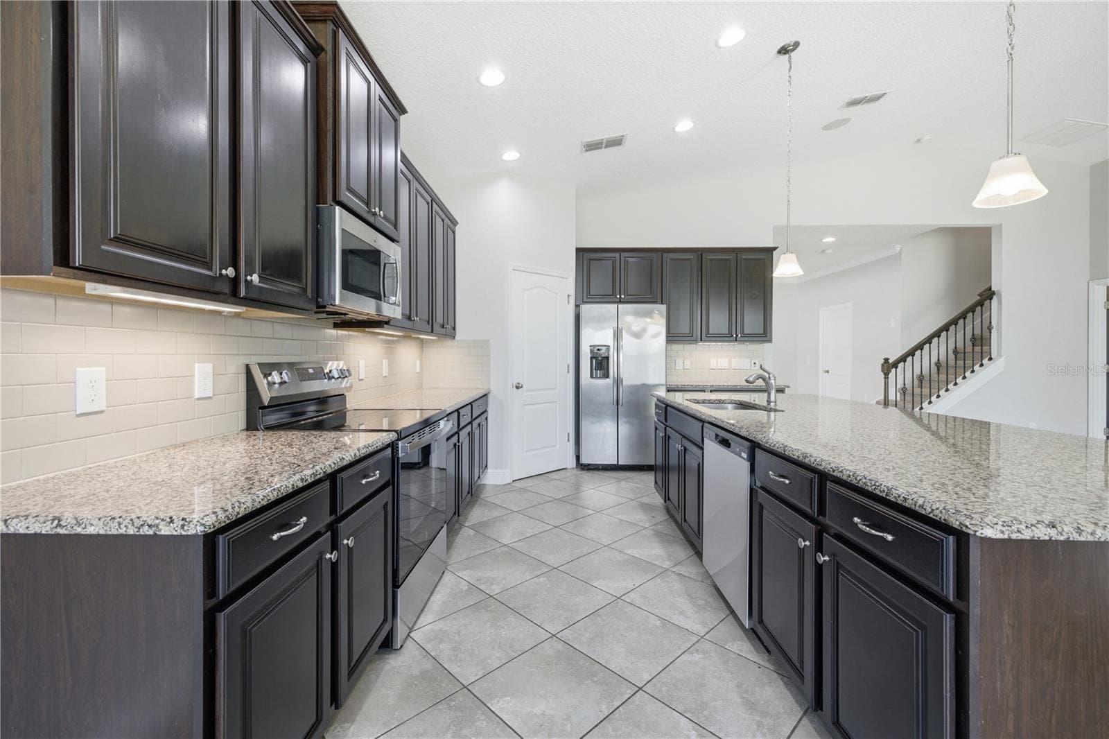 Single Family Residence at 6023 W TOWN CENTER BLVD, ORLANDO, photo 12 of 37