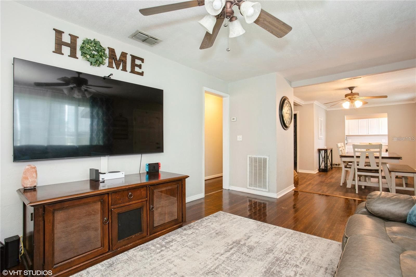 Single Family Residence at 1813 5TH ST W, PALMETTO, photo 3 of 36