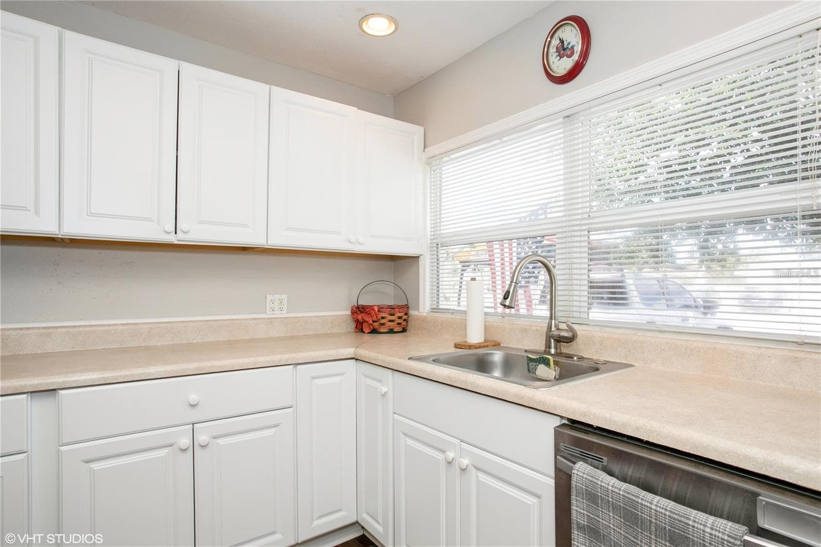 Single Family Residence at 1813 5TH ST W, PALMETTO, photo 10 of 36