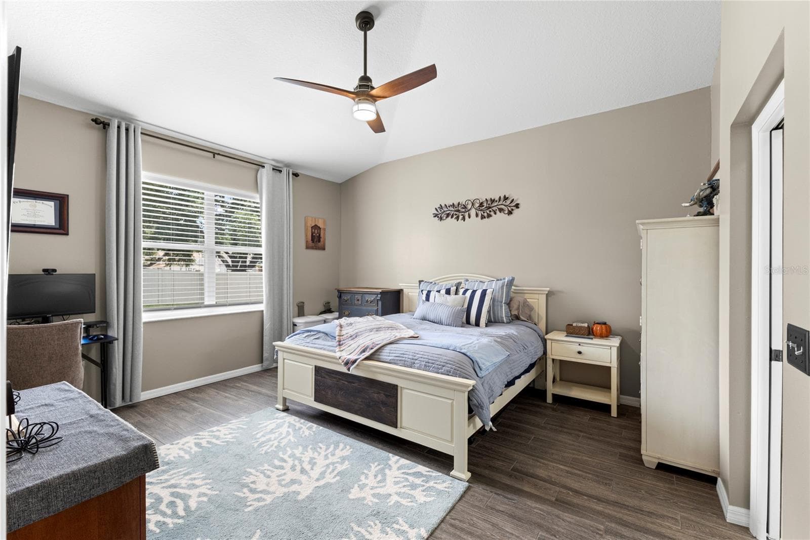 Single Family Residence at 4038 LITHIA RIDGE BLVD, VALRICO, photo 15 of 49