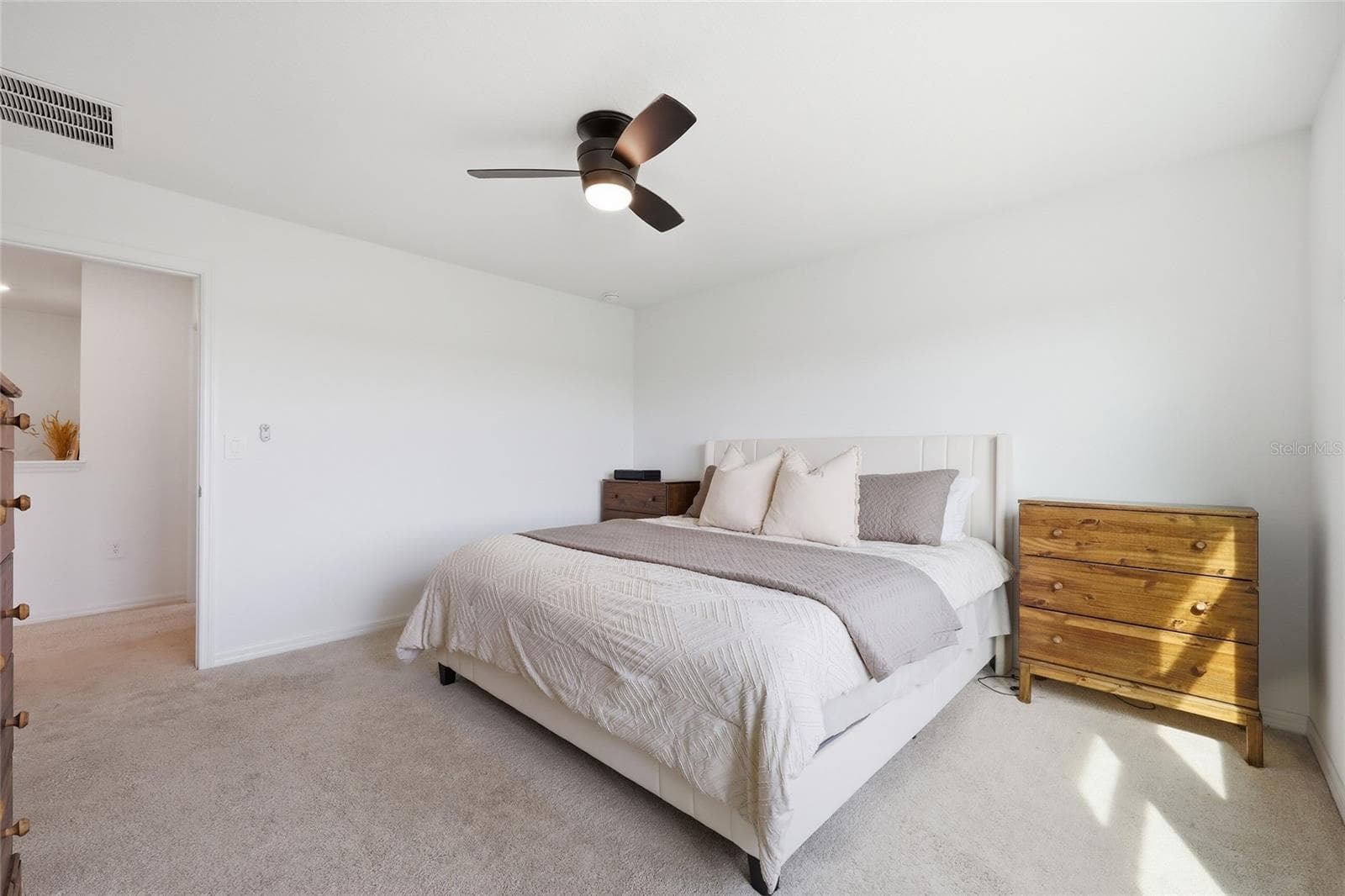 Single Family Residence at 1017 CALICO POINTE CIR, GROVELAND, photo 33 of 54