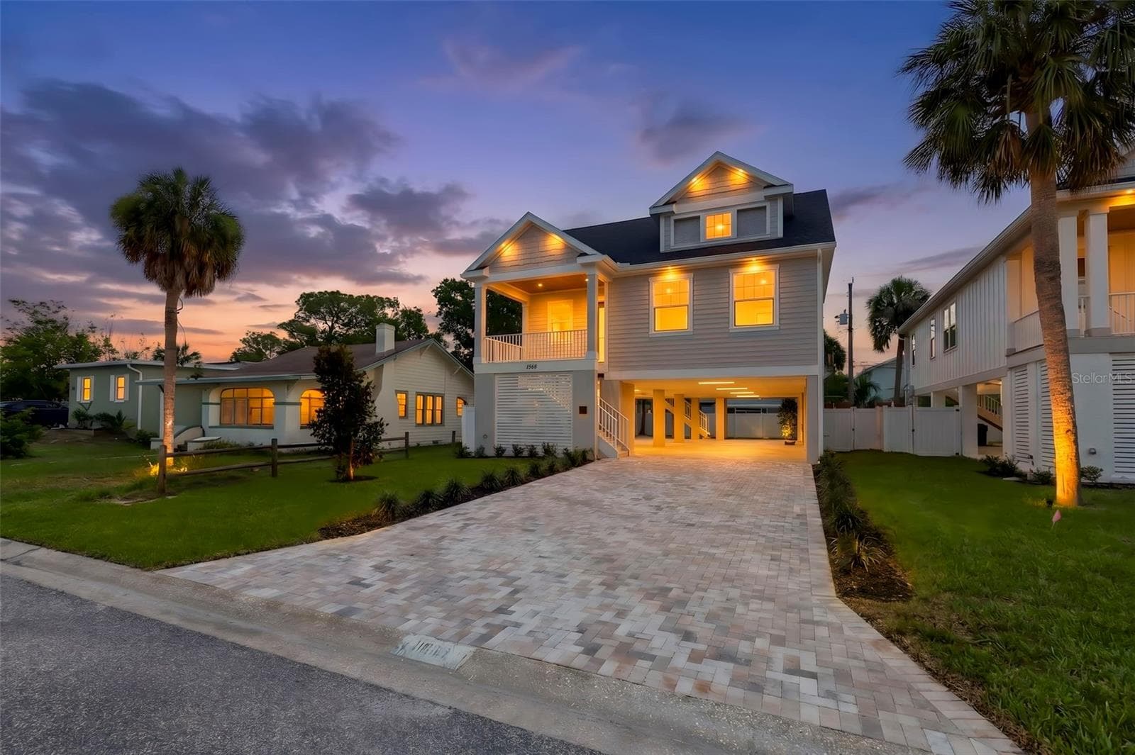 Single Family Residence at 1868 MISSISSIPPI AVE NE, ST PETERSBURG, photo 2 of 53
