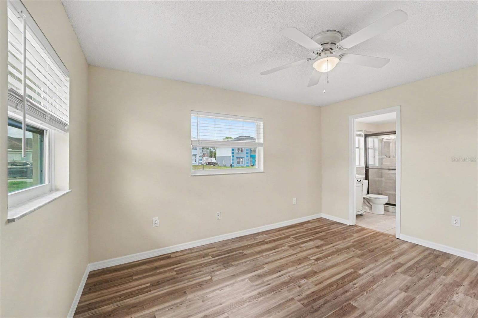 Single Family Residence at 9371 MALLARD ST, SPRING HILL, photo 6 of 16