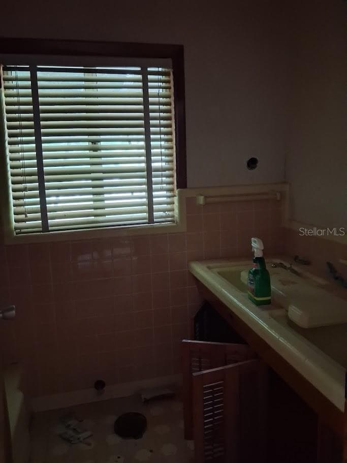 Quadruplex at 217 BANANA ST, TARPON SPRINGS, photo 21 of 34
