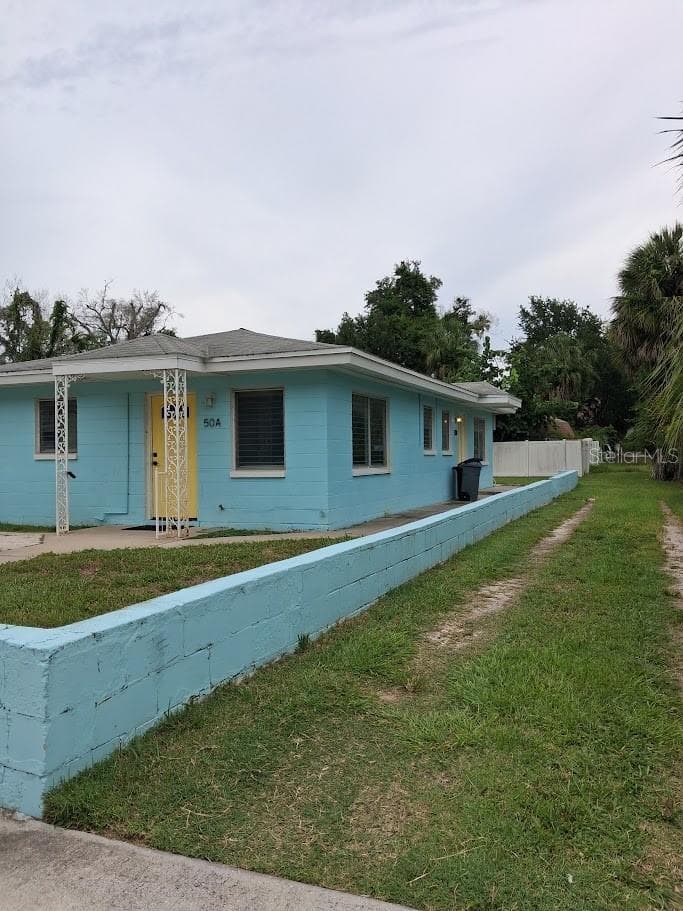 Alley at the back of the duplex - 217 BANANA ST, TARPON SPRINGS