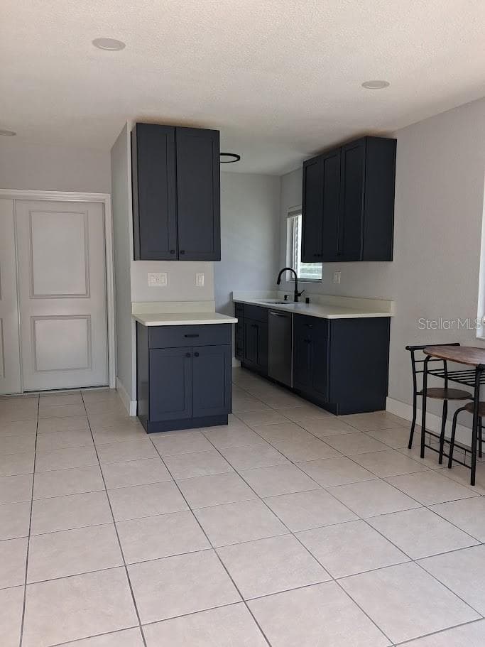 Vacant unit to visit - 217 BANANA ST, TARPON SPRINGS