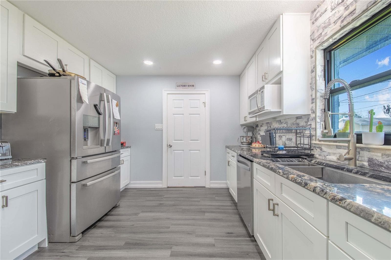 Kitchen/Laundry Room Entrance - 2426 VIEW WAY, LAKELAND