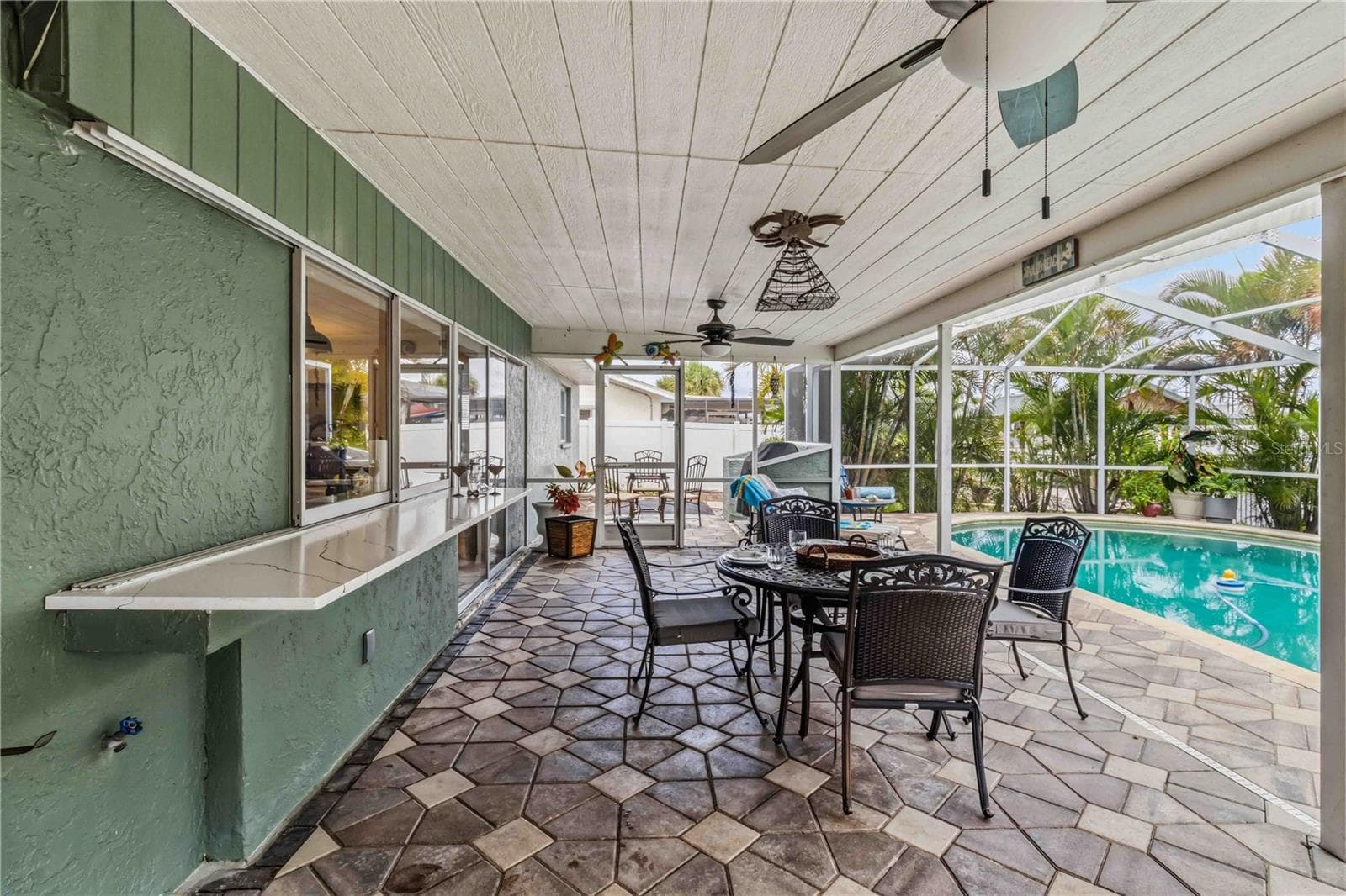 Lanai - 1004 SPINDLE PALM WAY, APOLLO BEACH