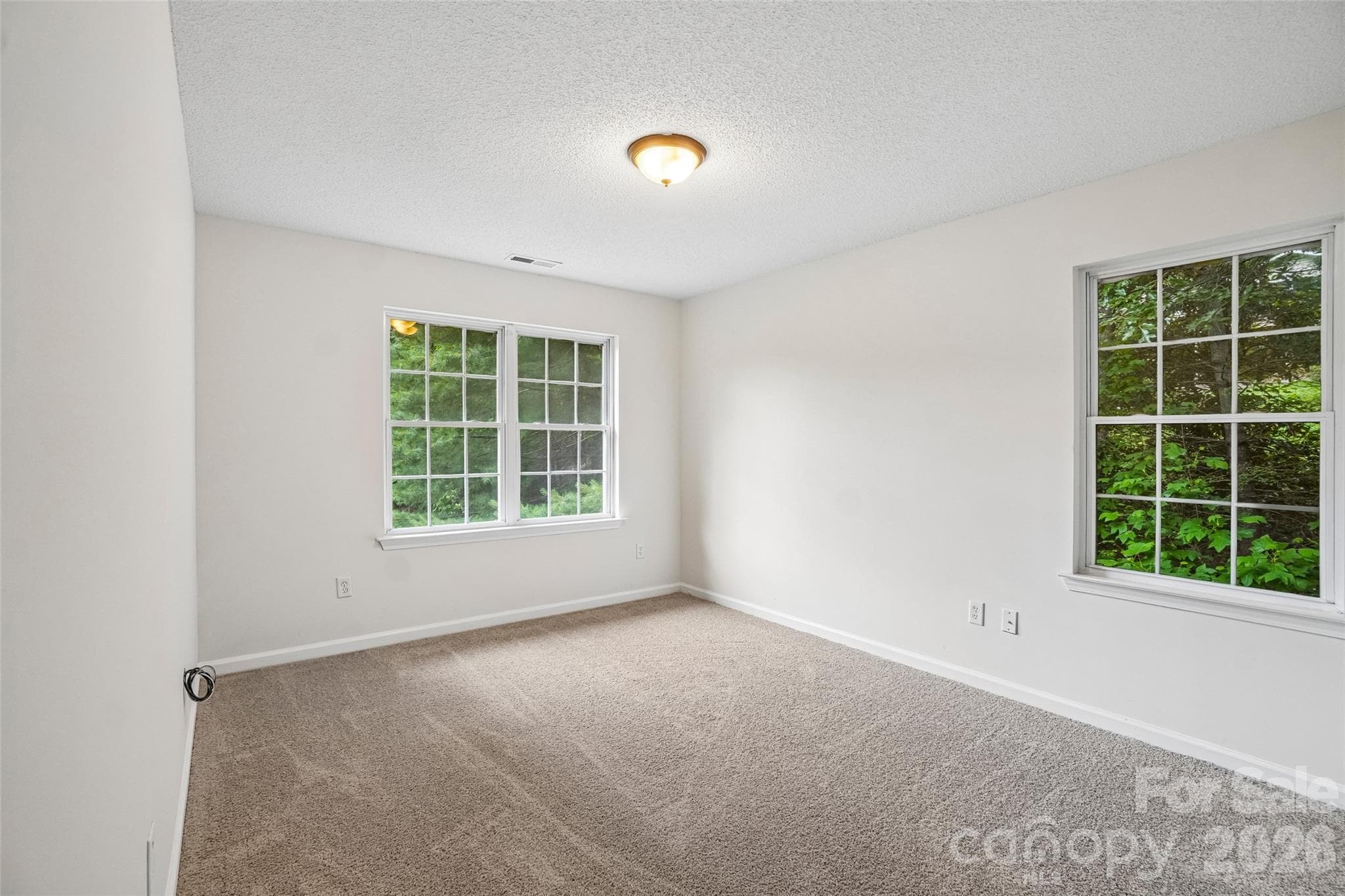 Single Family Residence at 124 Karla Circle, Hendersonville, photo 26 of 36