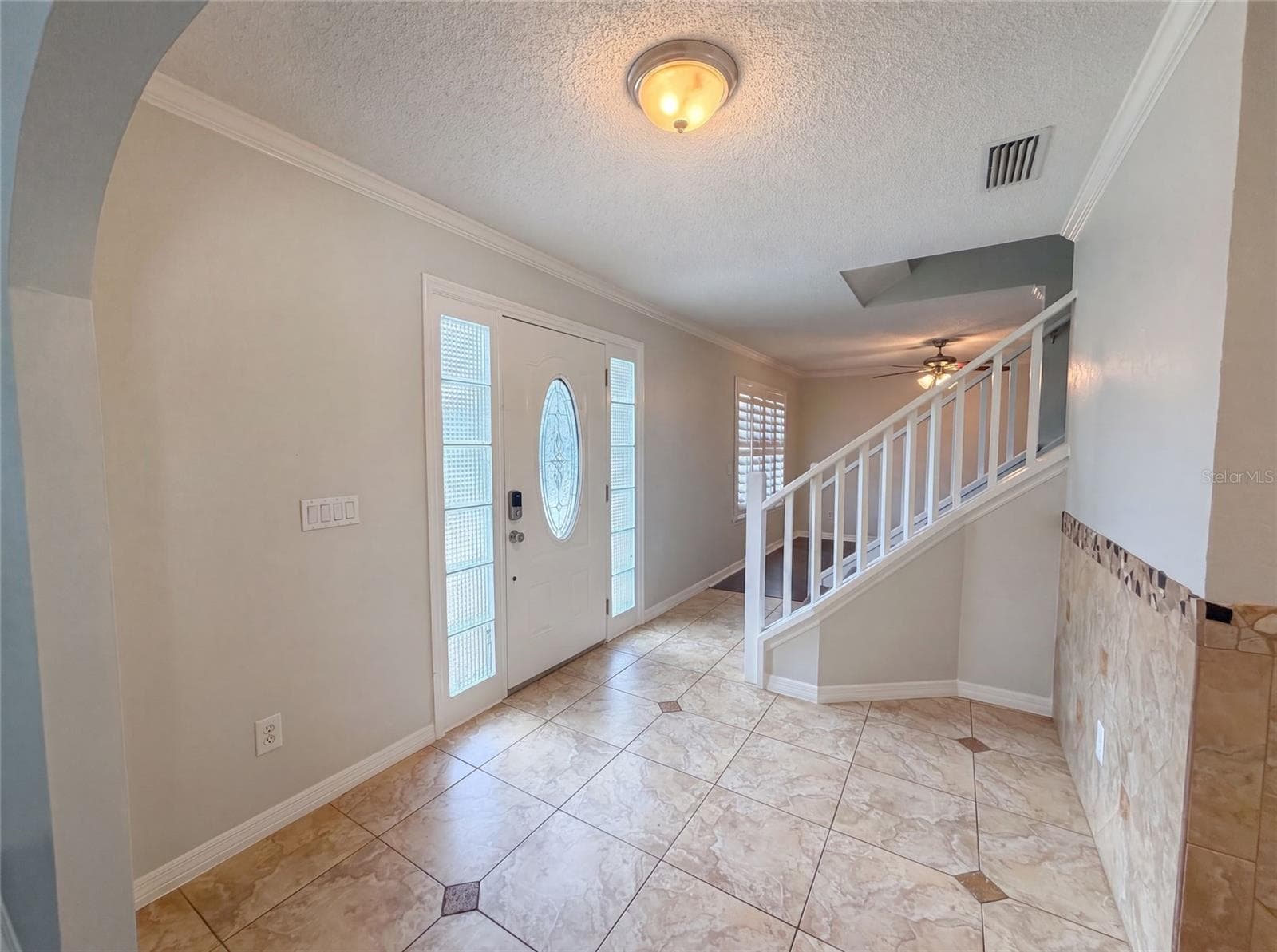 Single Family Residence at 300 SPRUCEWOOD RD, LAKE MARY, photo 6 of 26