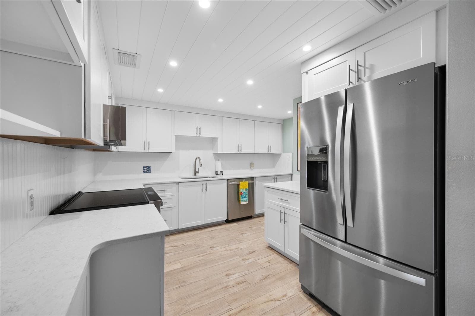 Condominium at 1621 GULF BLVD #706, CLEARWATER BEACH, photo 11 of 97