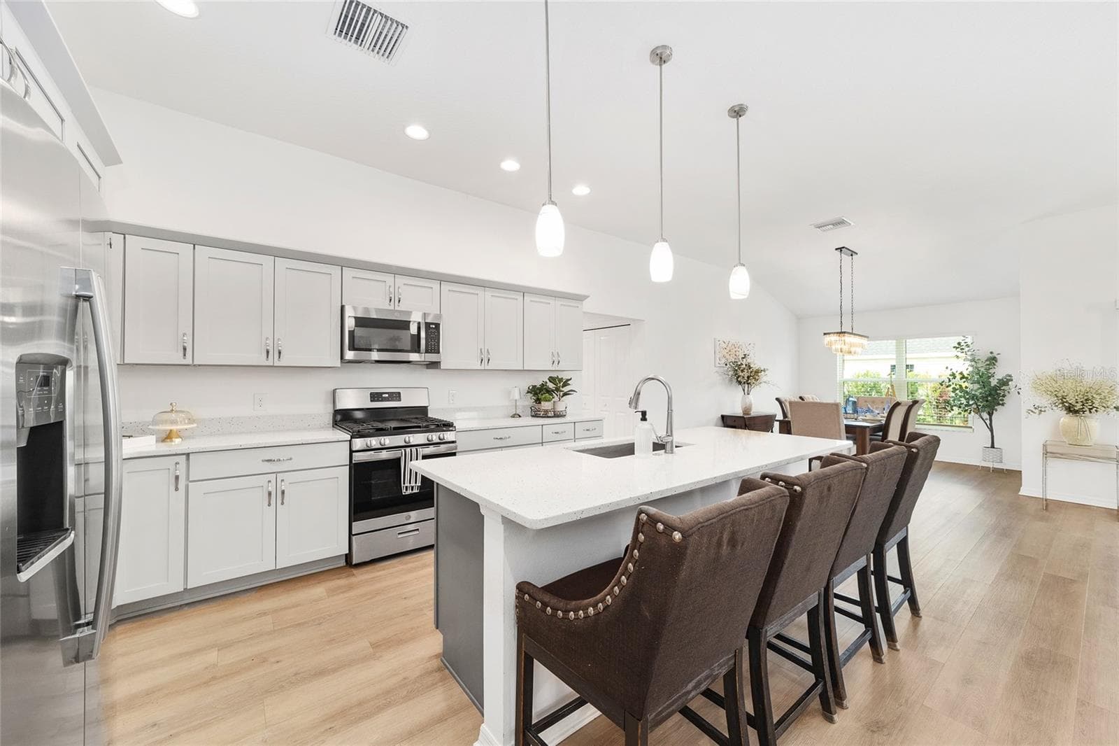 Single Family Residence at 6557 MCKNIGHT LOOP, THE VILLAGES, photo 25 of 61