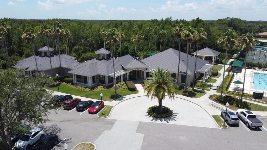 Single Family Residence at 18014 ARBOR CREST DR, TAMPA, photo 38 of 43