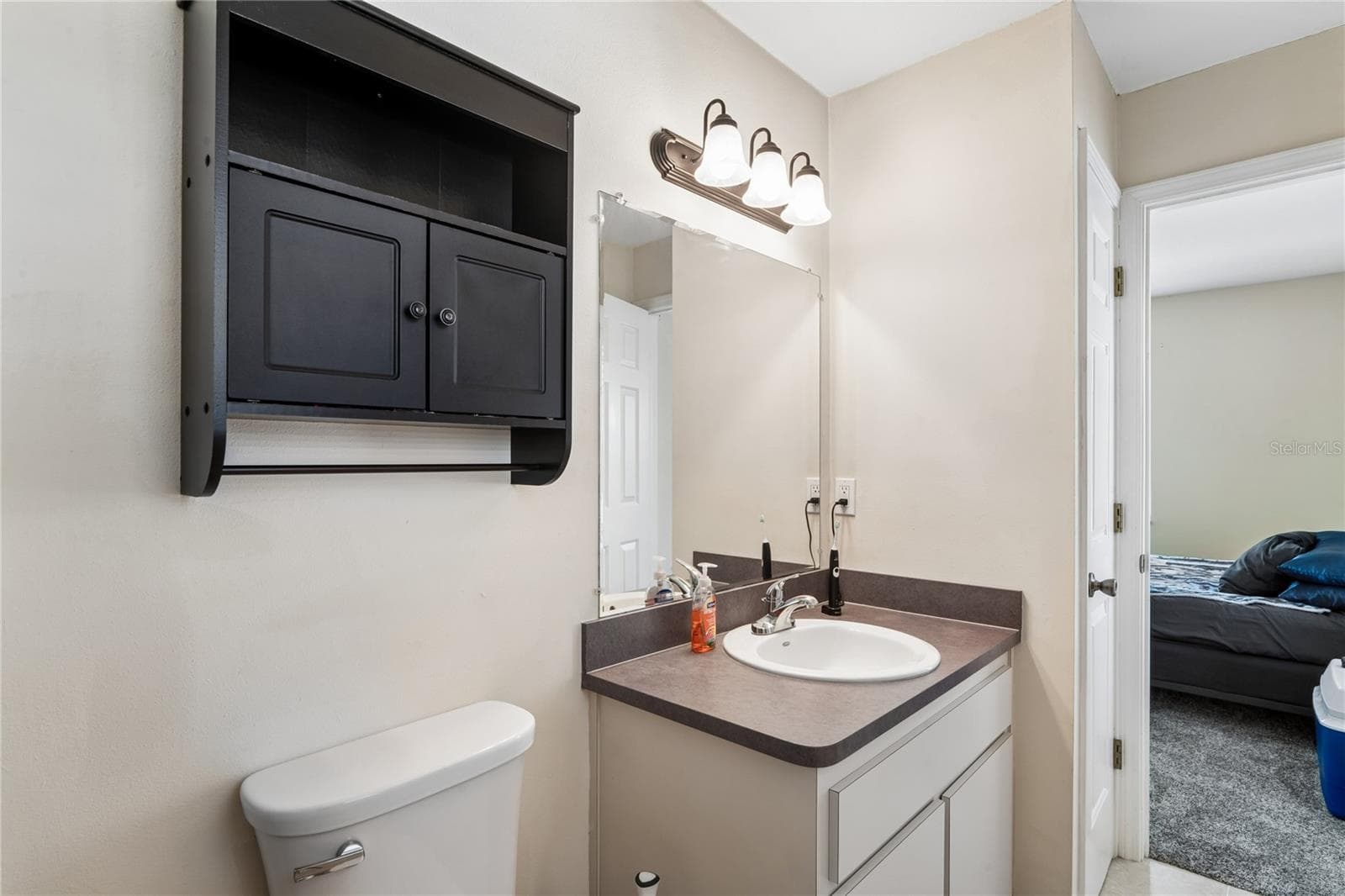 Single Family Residence at 6641 BOATYARD DR, HUDSON, photo 25 of 59
