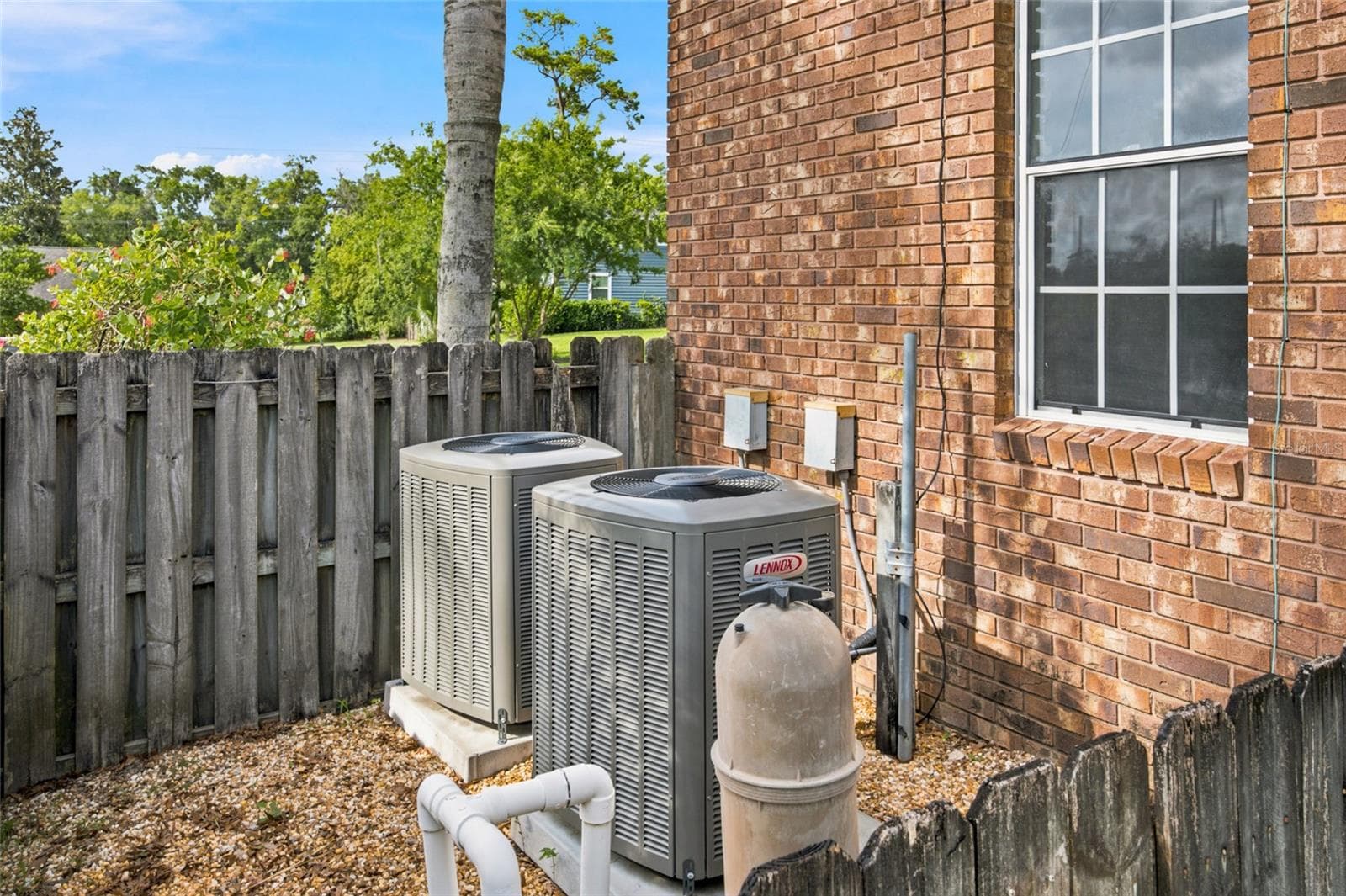 Back Yard Pad - 3220 SE 21ST AVE, OCALA