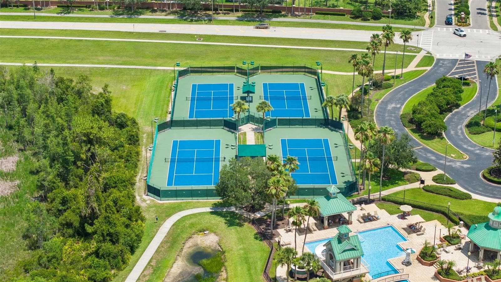 4 tennis courts - 8380 GOLDEN PRAIRIE DR, TAMPA