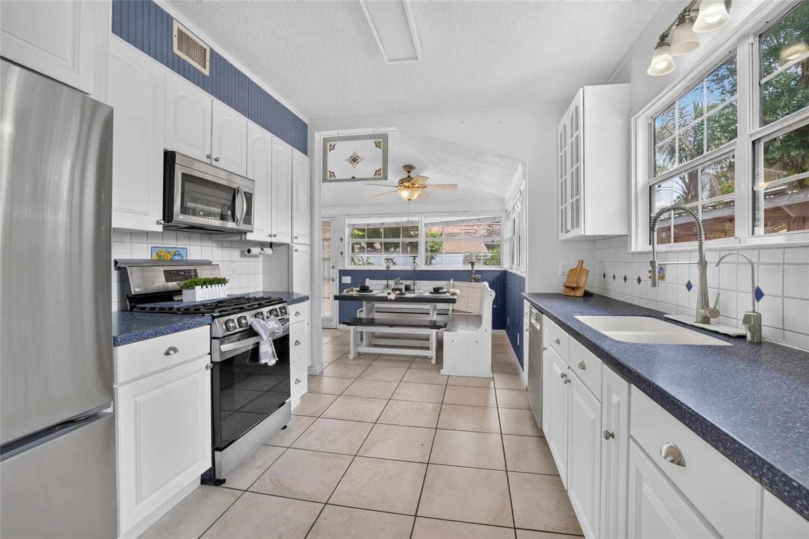 Kitchen - 13941 13TH ST, DADE CITY