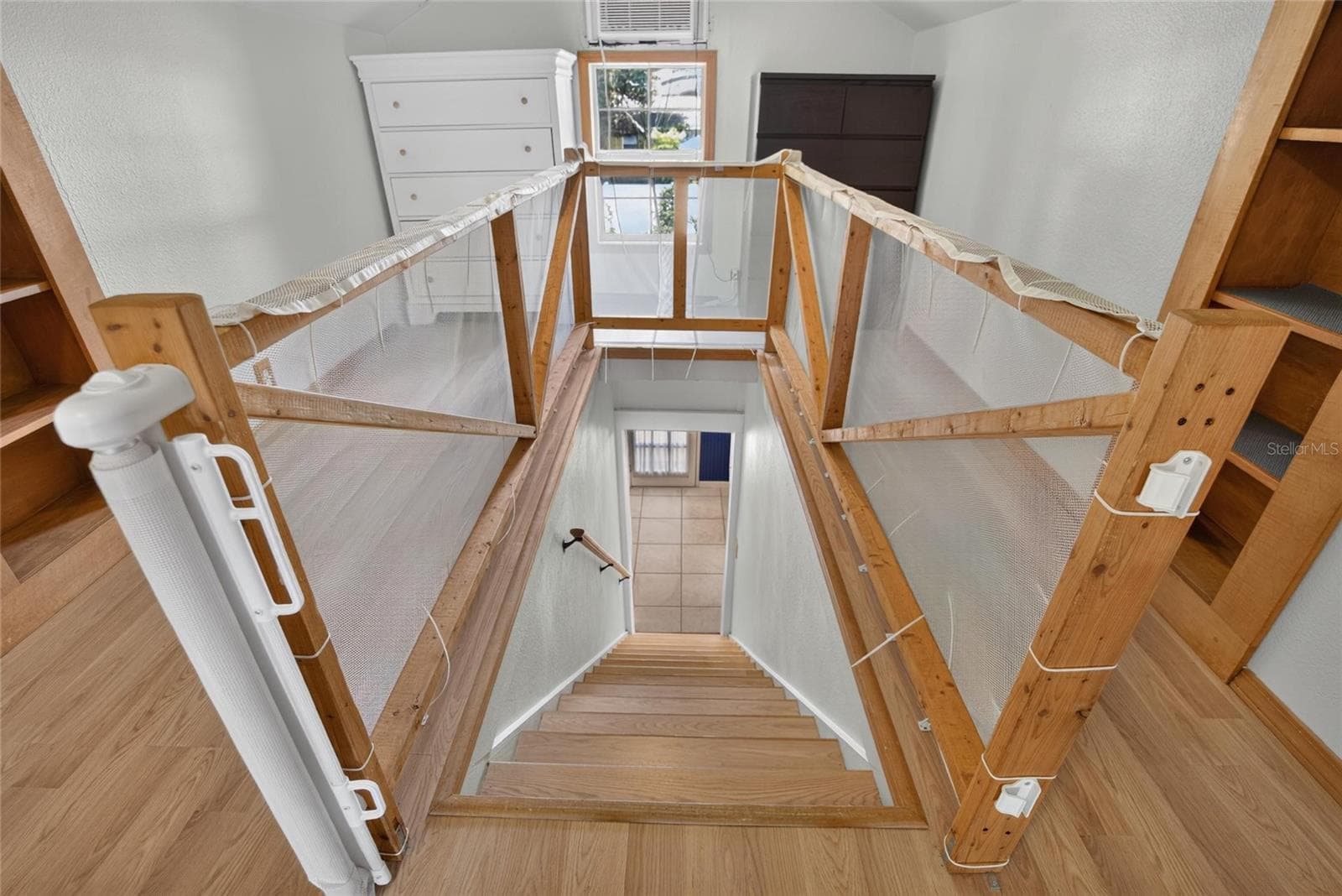 Loft Upstairs - 13941 13TH ST, DADE CITY