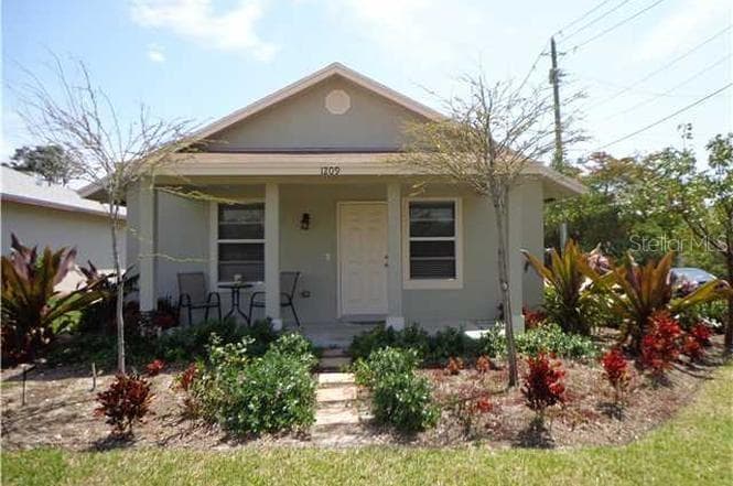 1209 S DIXIE HWY