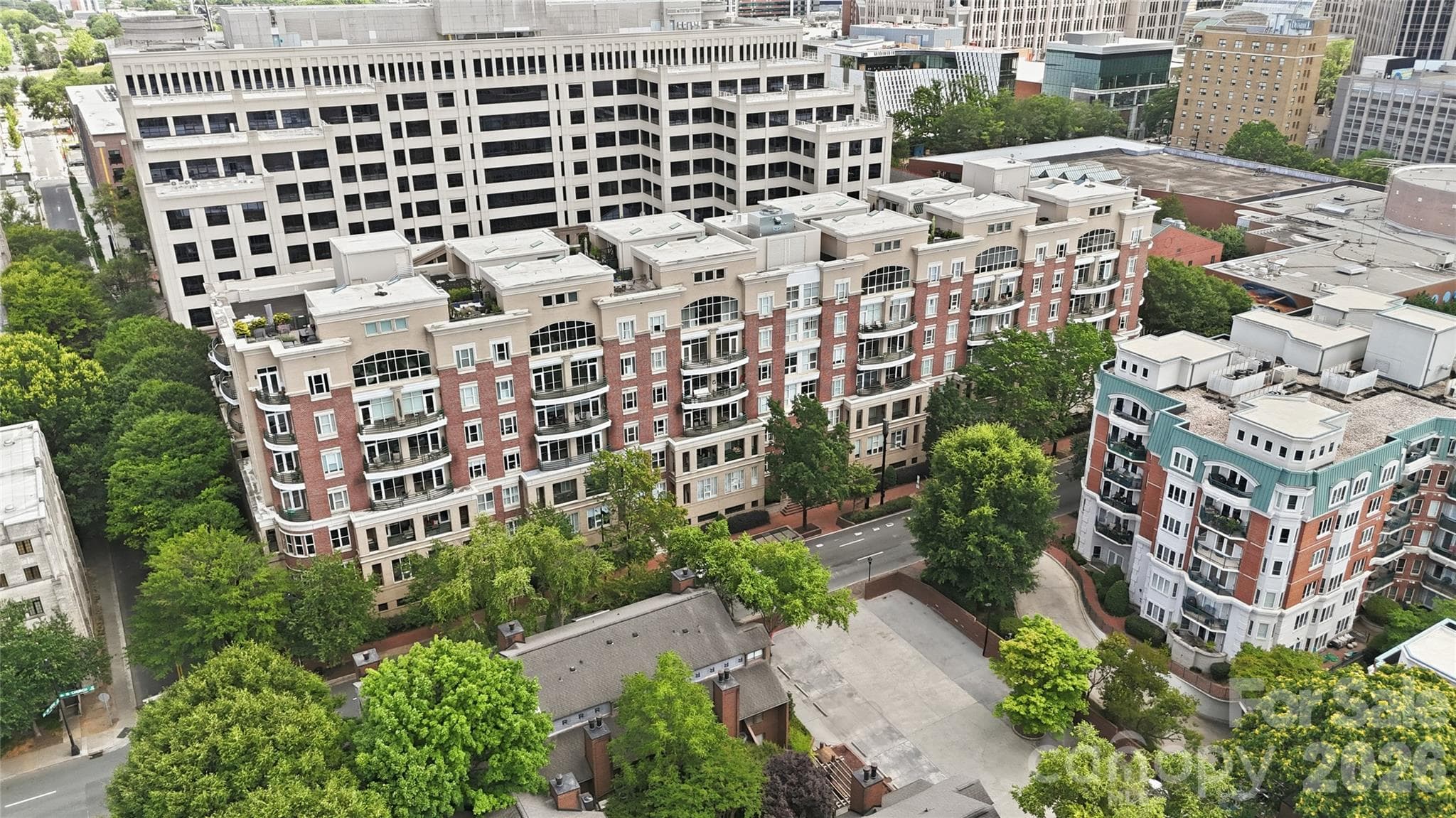 Condominium at 400 N Church Street, Charlotte, photo 36 of 40