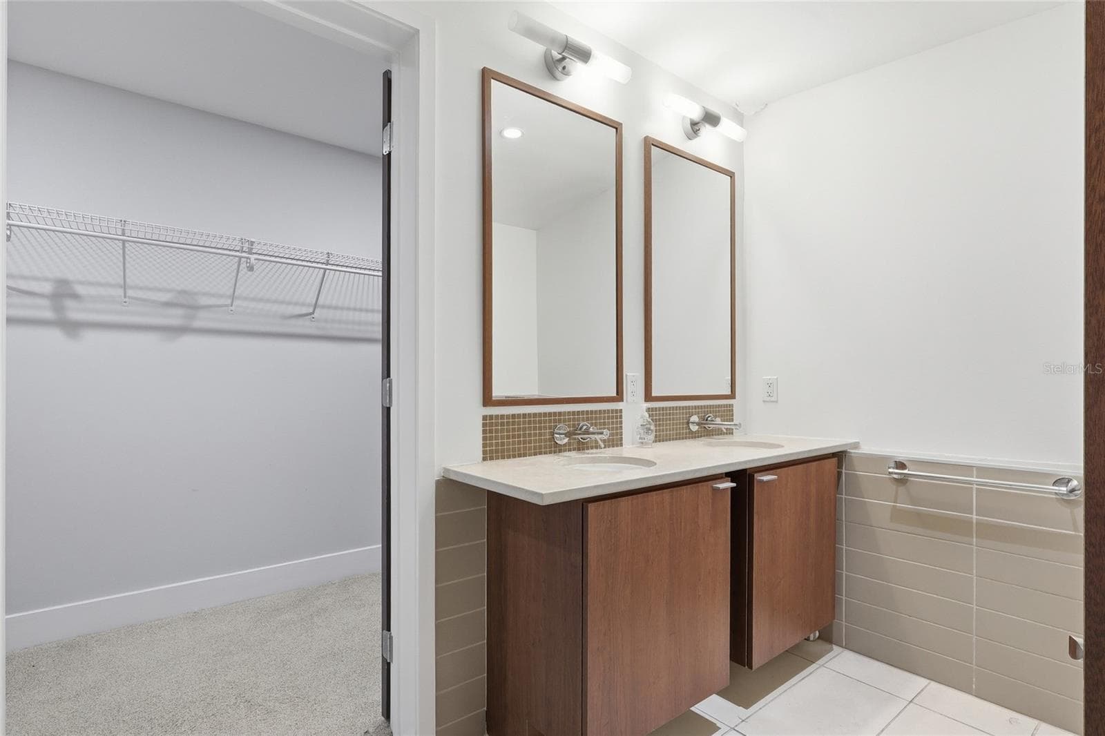 Condominium at 111 N 12TH ST #1325, TAMPA, photo 13 of 36