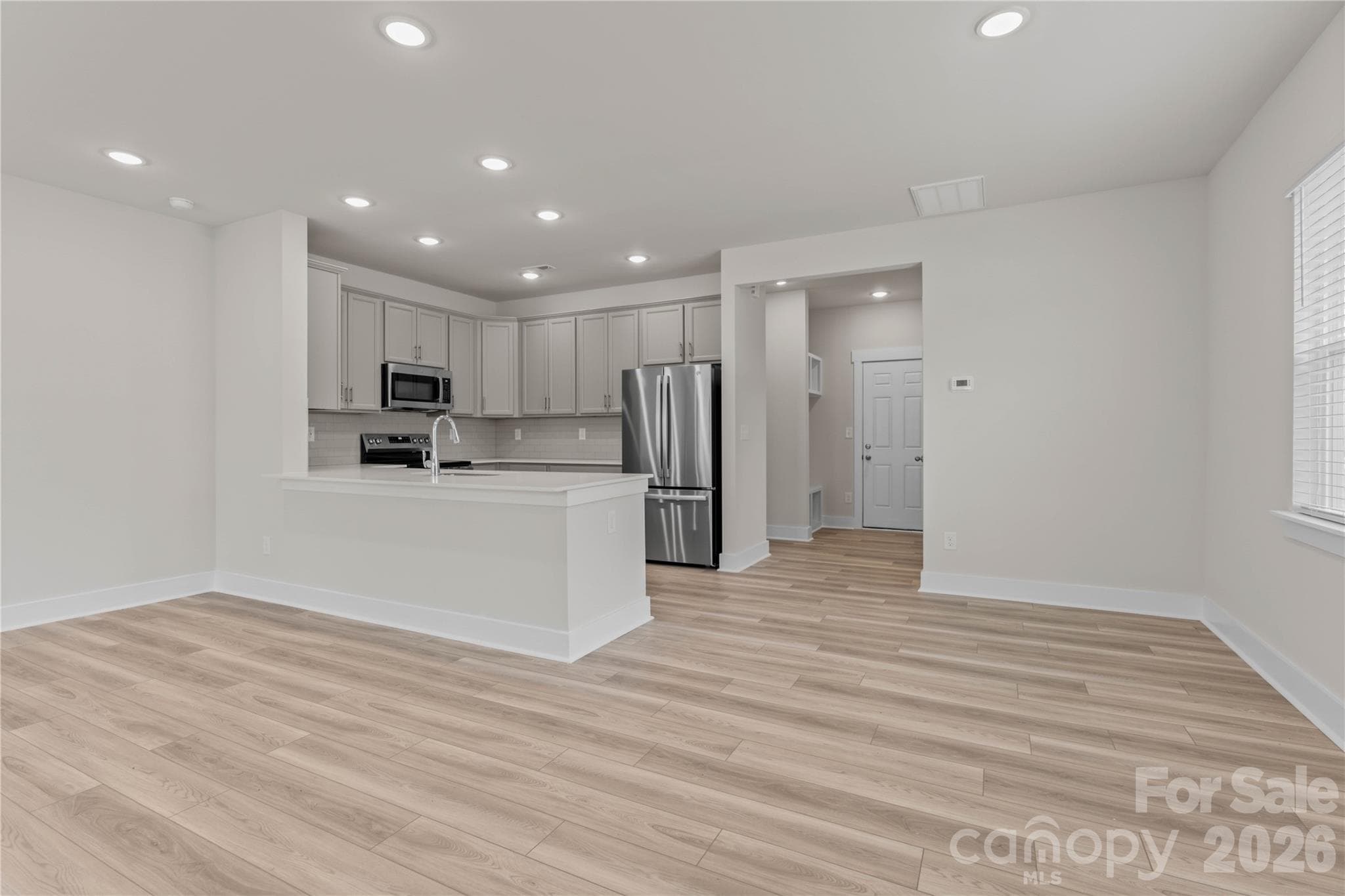 Townhouse at Gastonia, photo 9 of 28