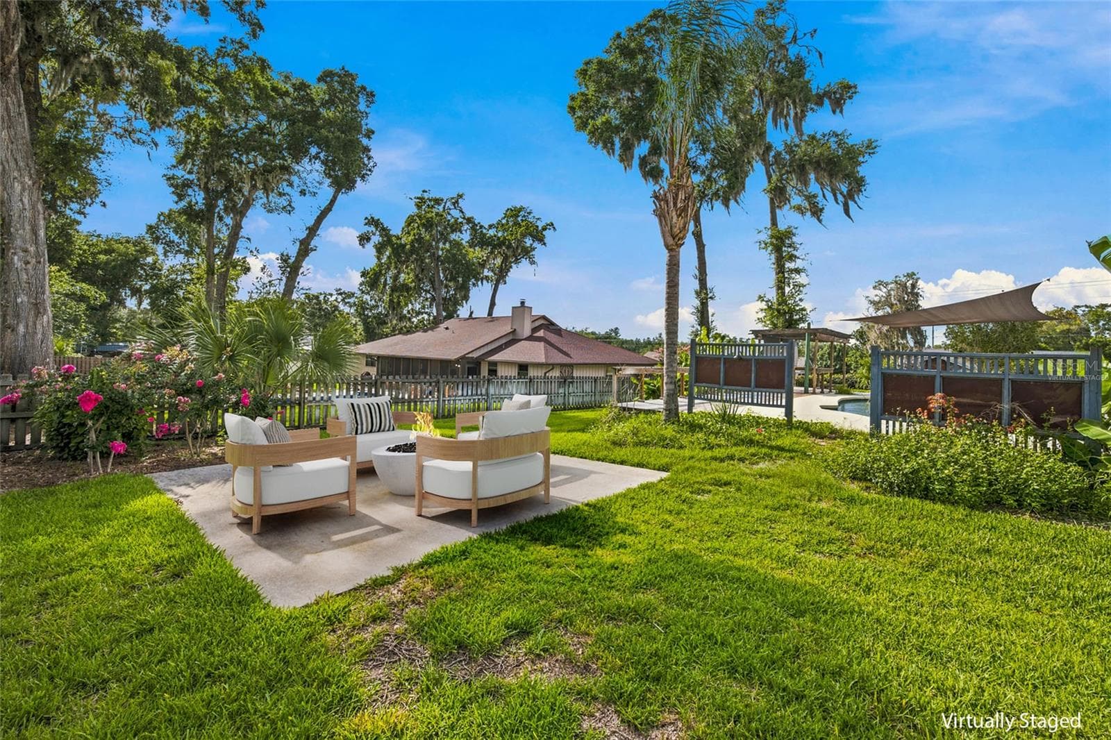 Virtually Staged Back Yard Pad - 3220 SE 21ST AVE, OCALA