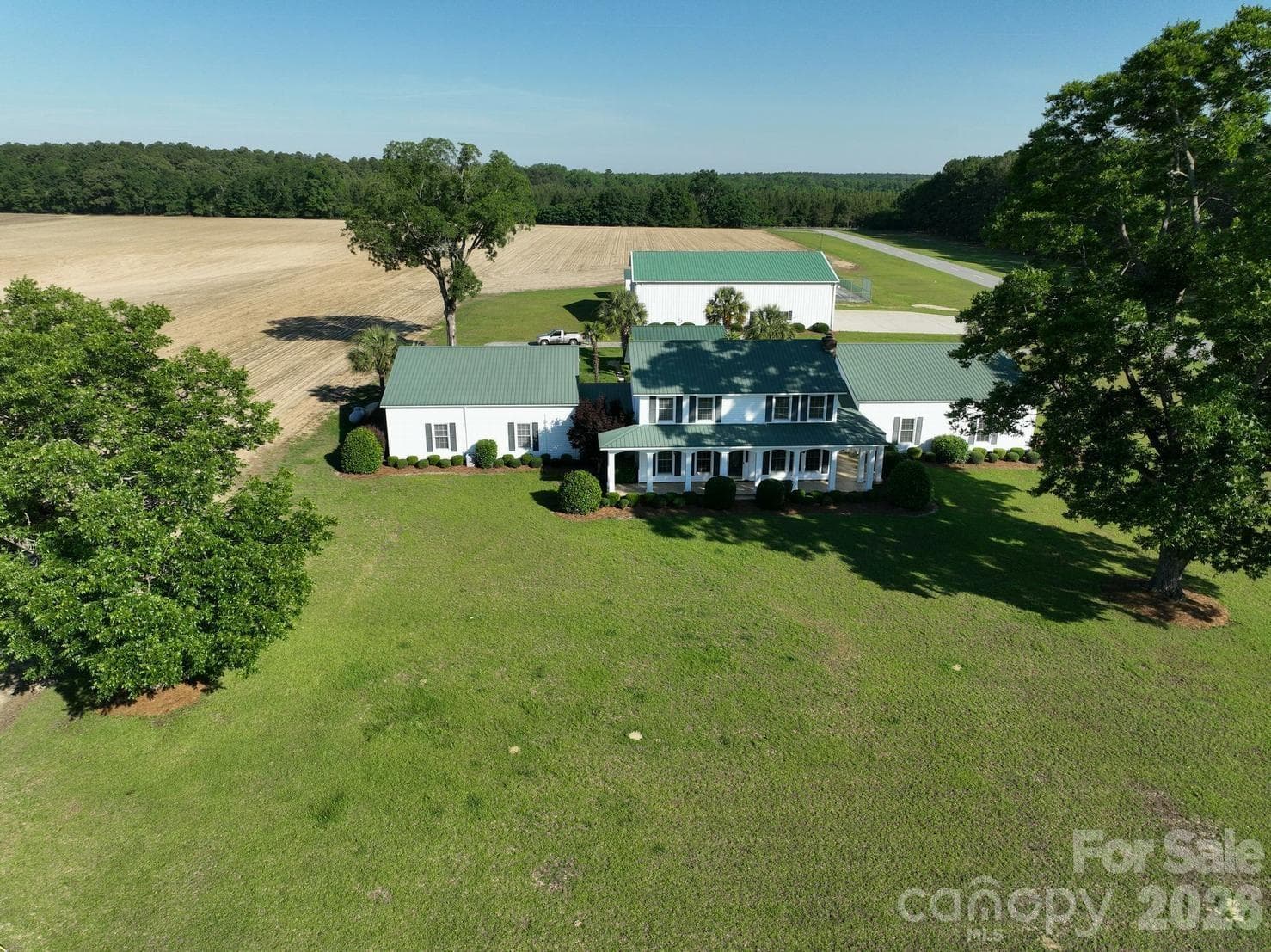 Single Family Residence at 450 Bull Swamp Road, St. Matthews, photo 41 of 48