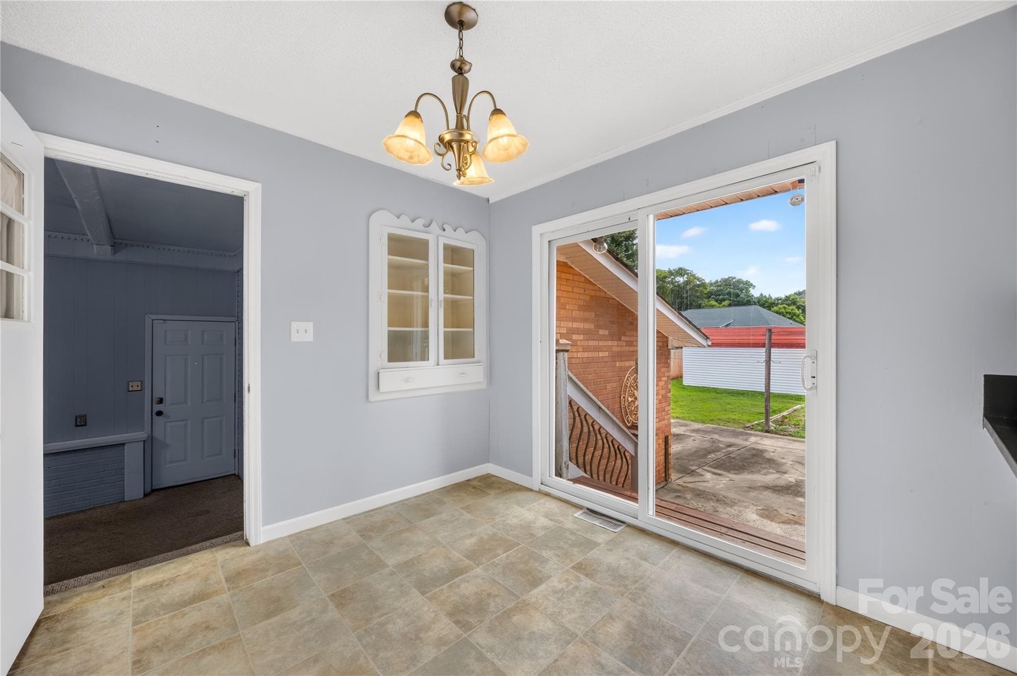 Single Family Residence at 205 Gaddis Drive, Mount Holly, photo 15 of 34