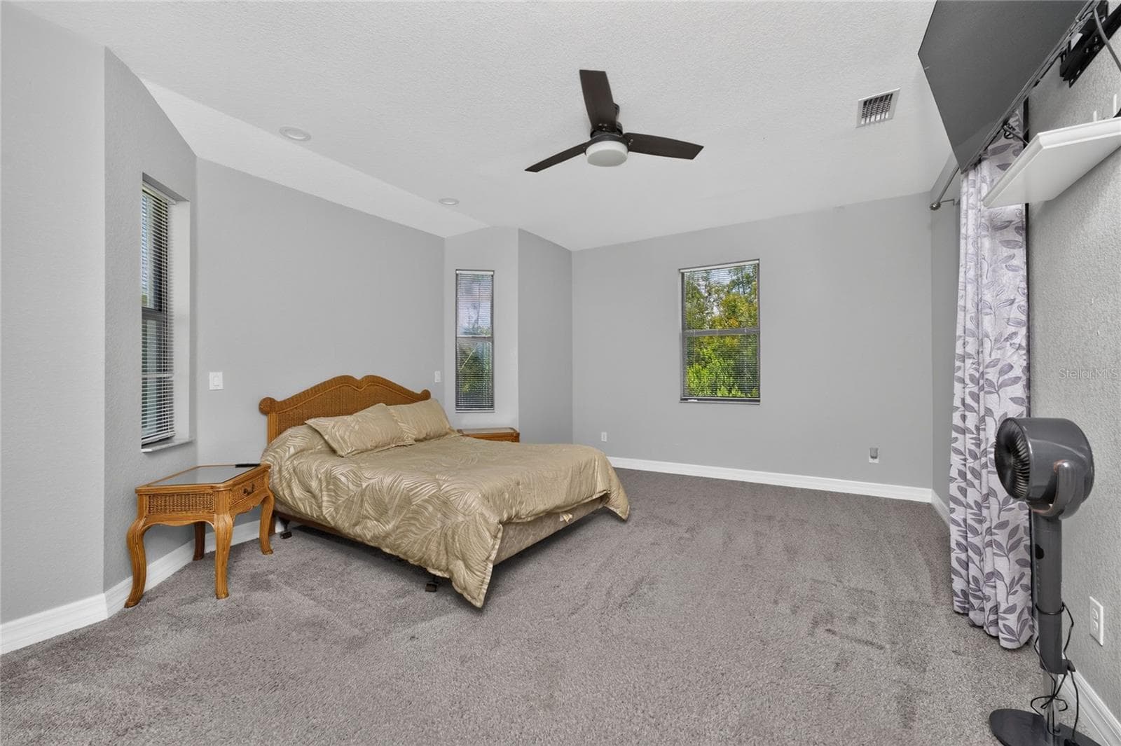 Single Family Residence at 3900 PALM DR, PUNTA GORDA, photo 27 of 64