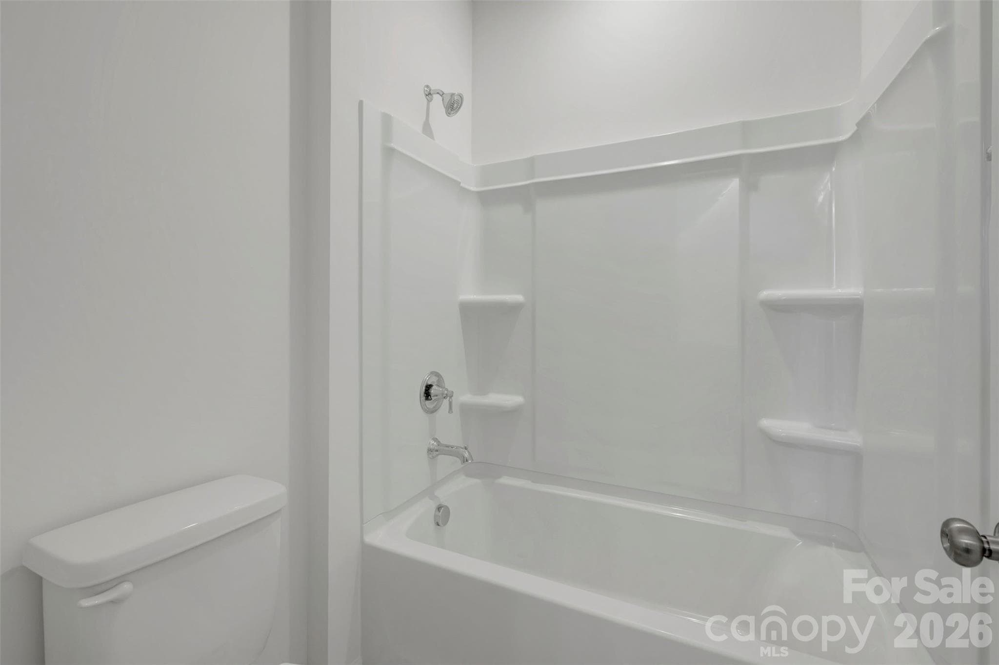Secondary bathroom - 2173 Clifton Road, Sherrills Ford