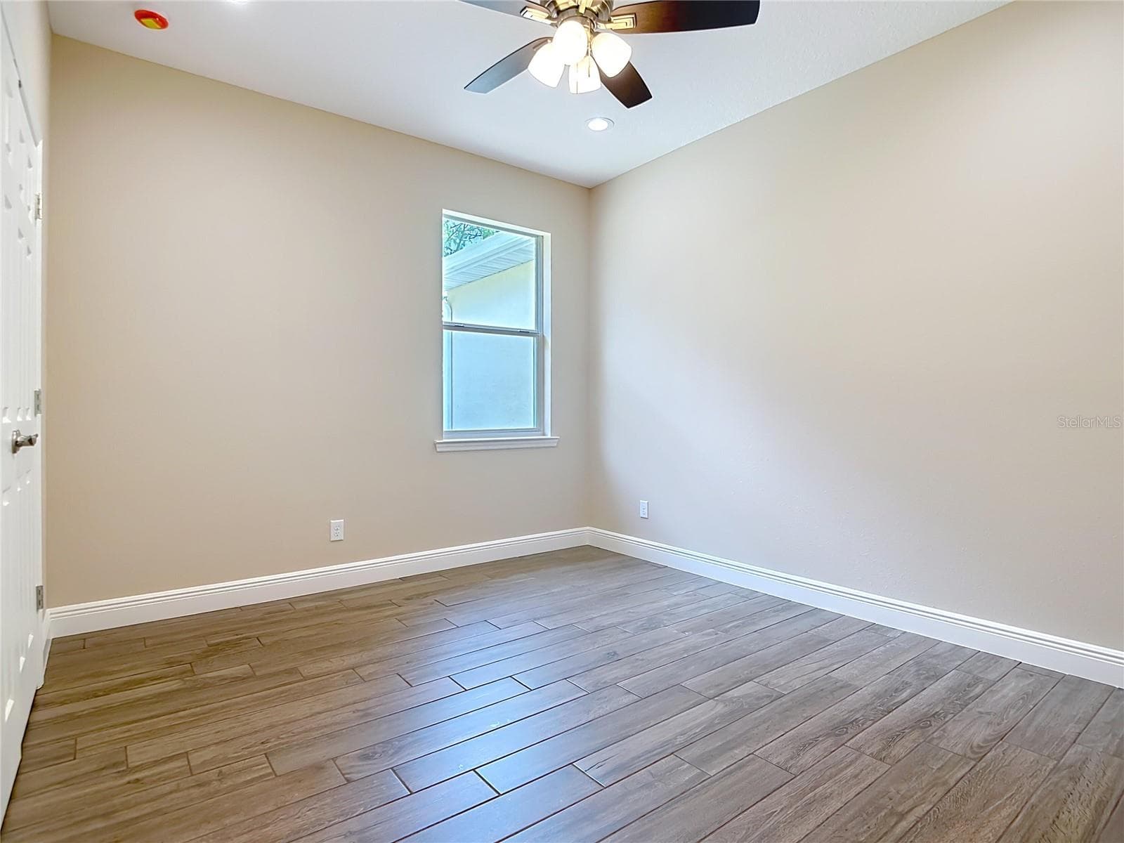 Single Family Residence at 19041 MARDI GRAS ST, ORLANDO, photo 49 of 57