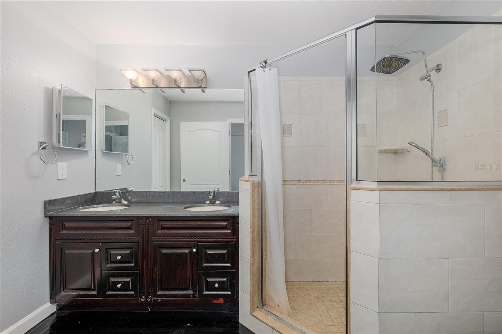 Townhouse at 2989 ESTANCIA PL, CLEARWATER, photo 25 of 45