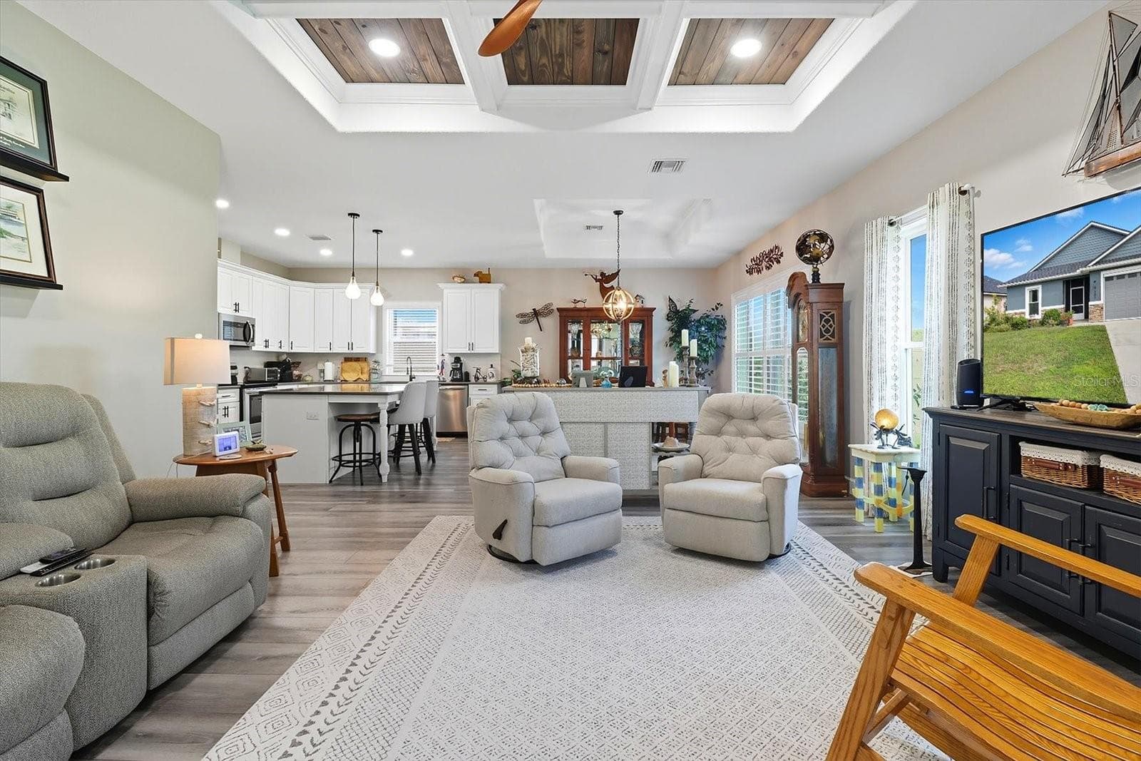 Single Family Residence at 9689 E WHITE EGRET PATH, INVERNESS, photo 23 of 36