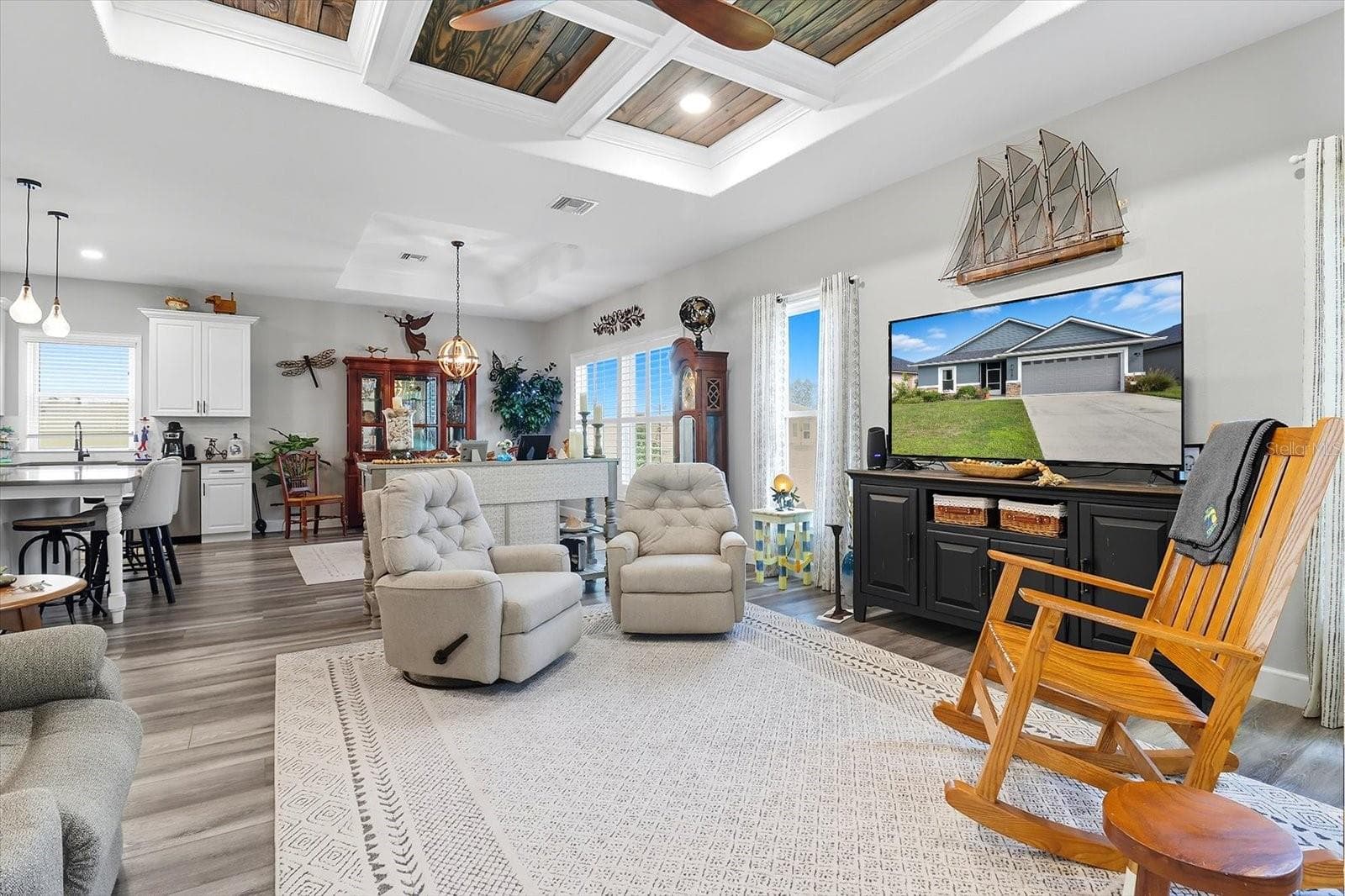 Single Family Residence at 9689 E WHITE EGRET PATH, INVERNESS, photo 24 of 36
