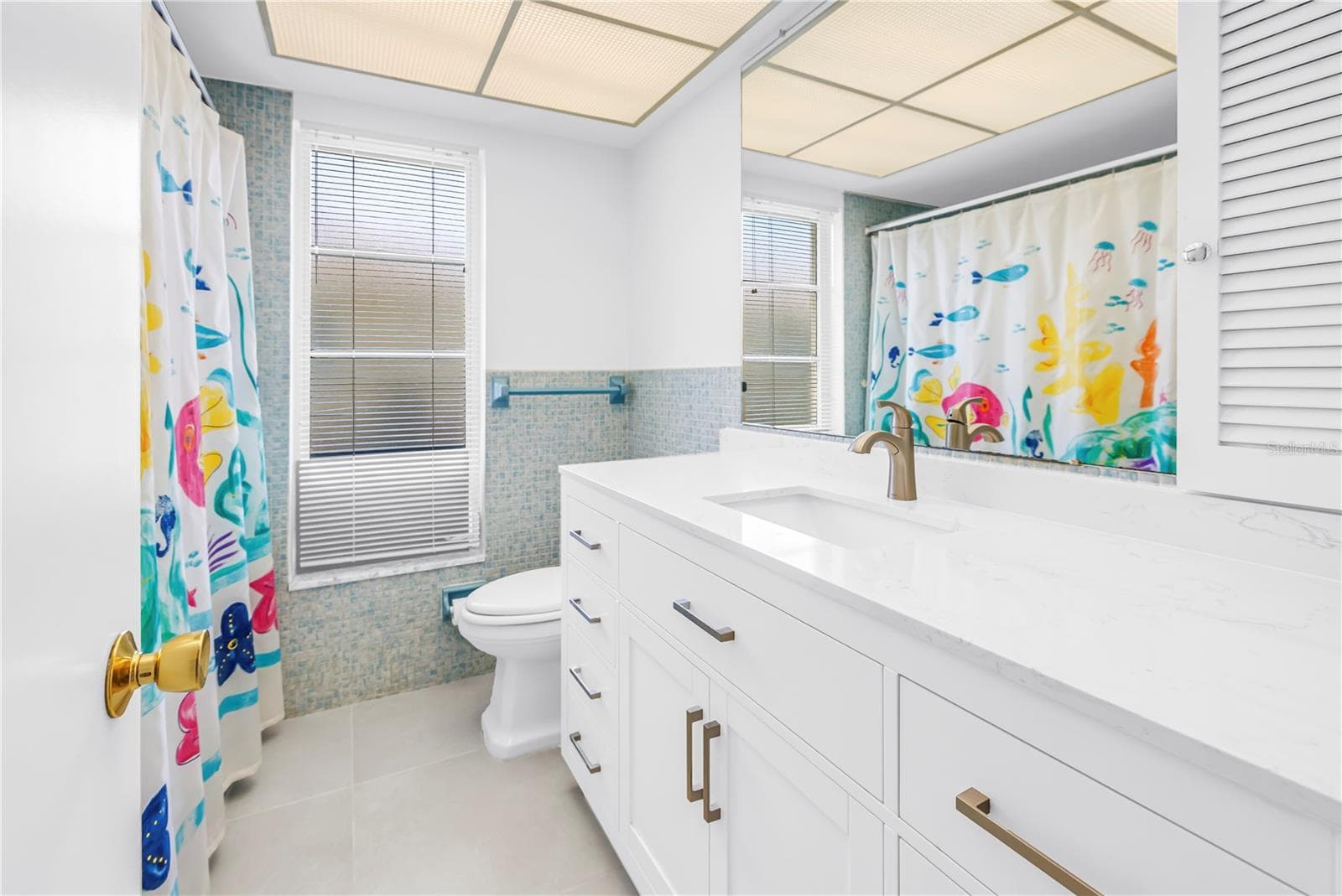Single Family Residence at 2067 MASSACHUSETTS AVE NE, ST PETERSBURG, photo 27 of 62