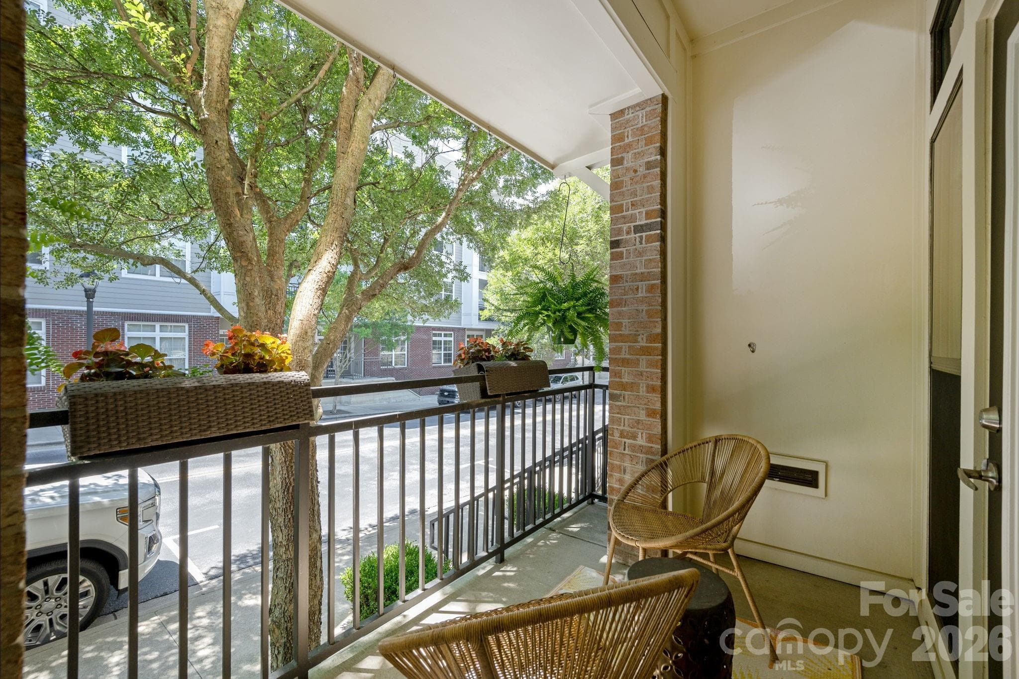 Condominium at Asheville, photo 3 of 57