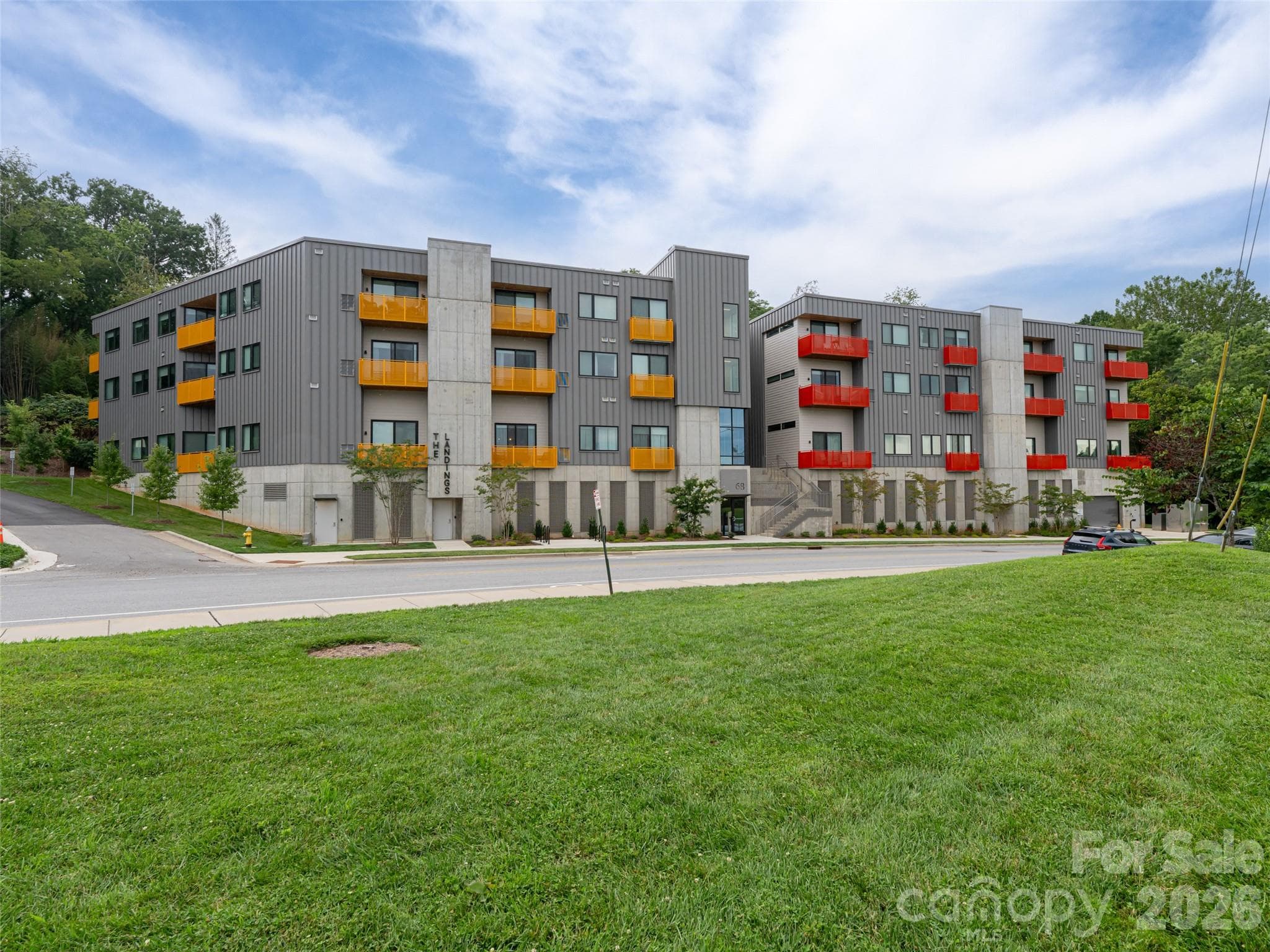 Condominium at Asheville, photo 2 of 32